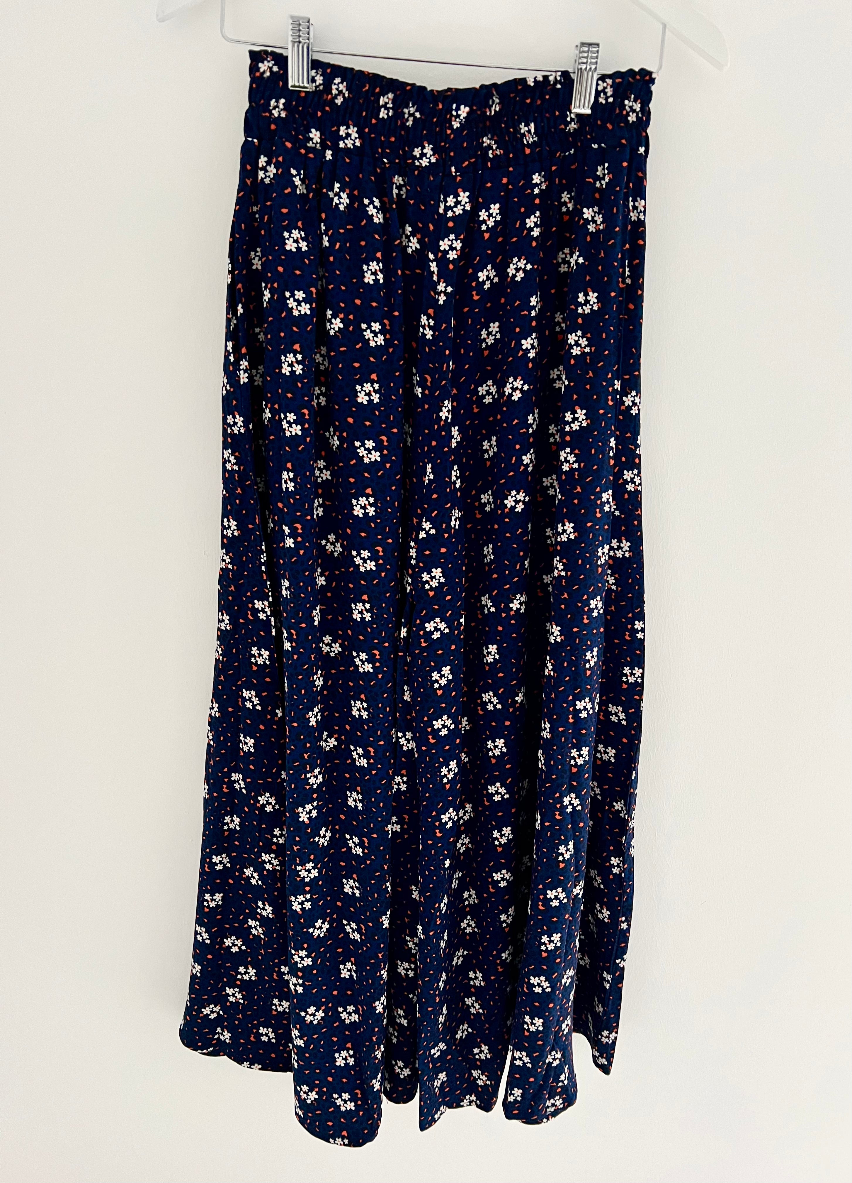 Wide Leg Trousers in Blue & Red Print
