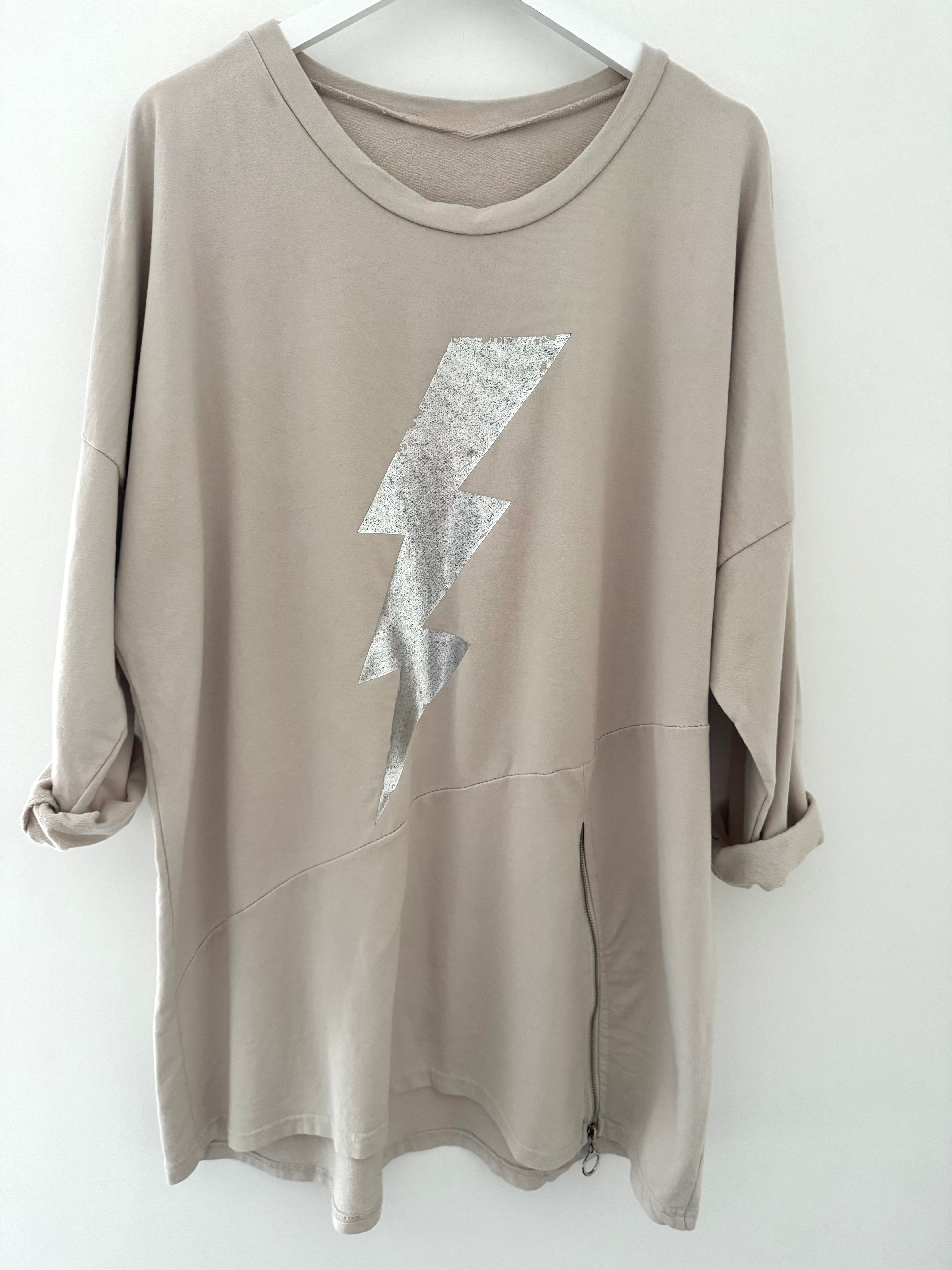 Lightning Bolt Sweatshirt in Stone