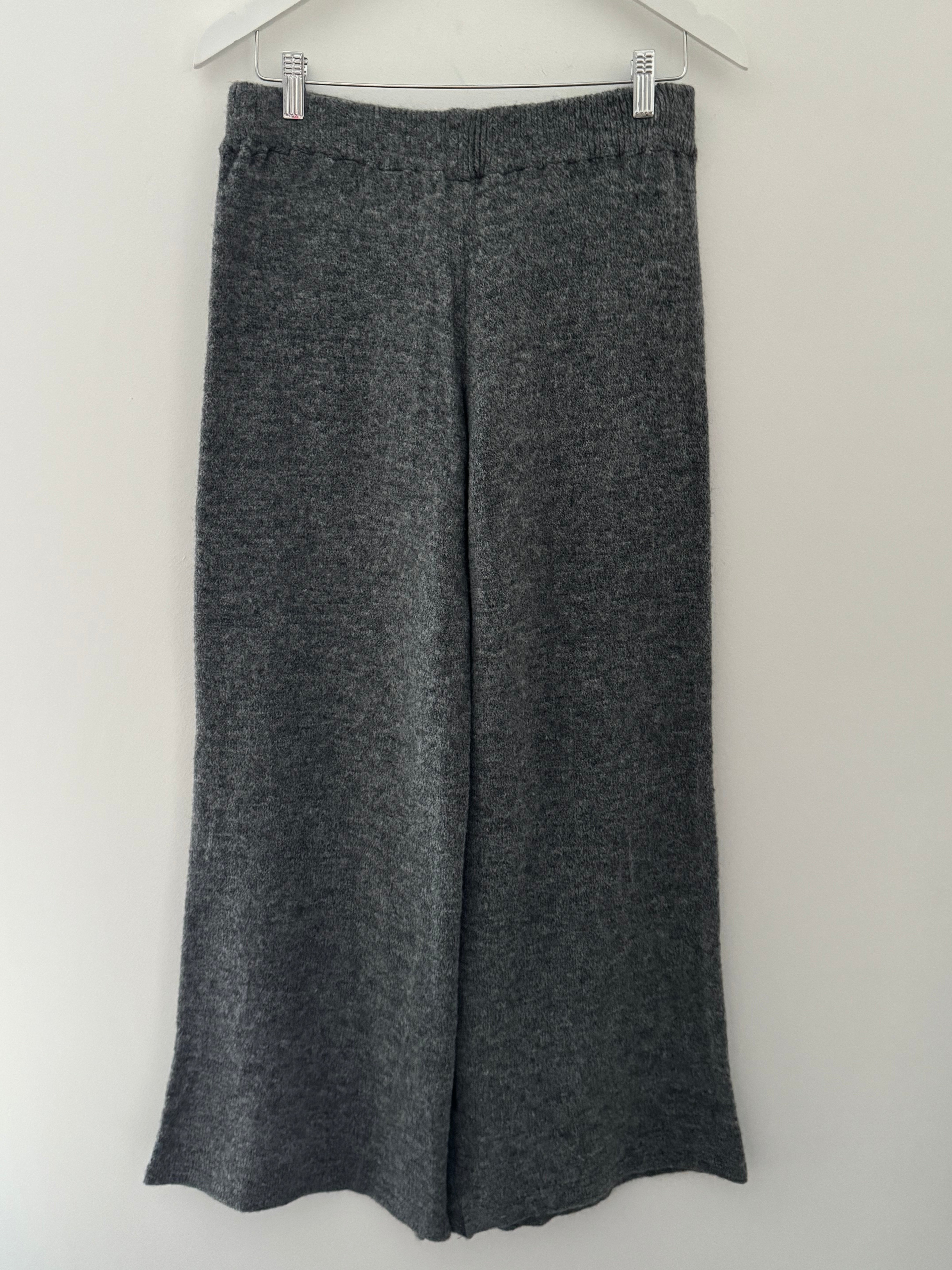 Wide Leg Knitted Trousers in Charcoal