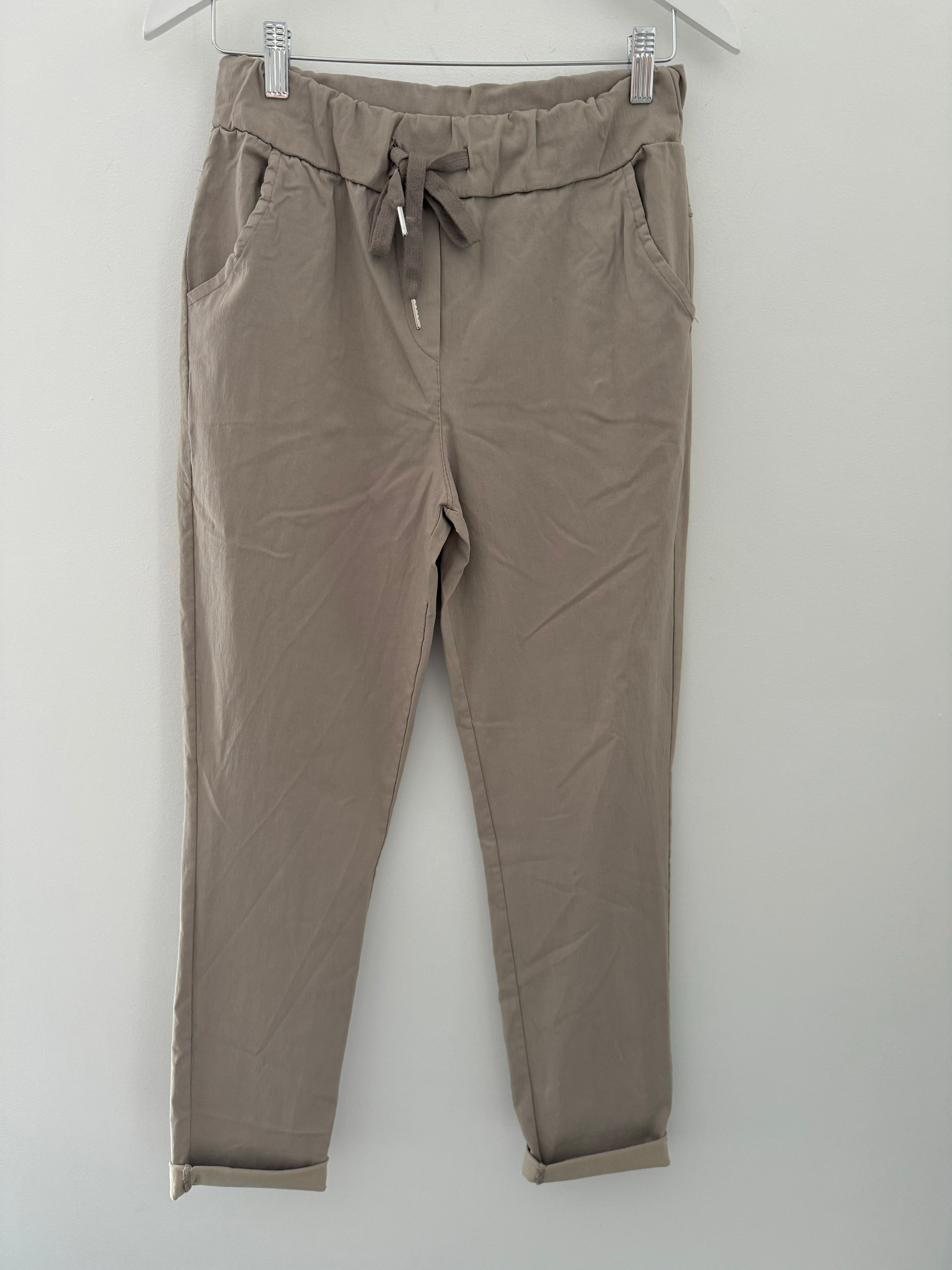 Super Stretch Plain Tie Joggers in Mocha