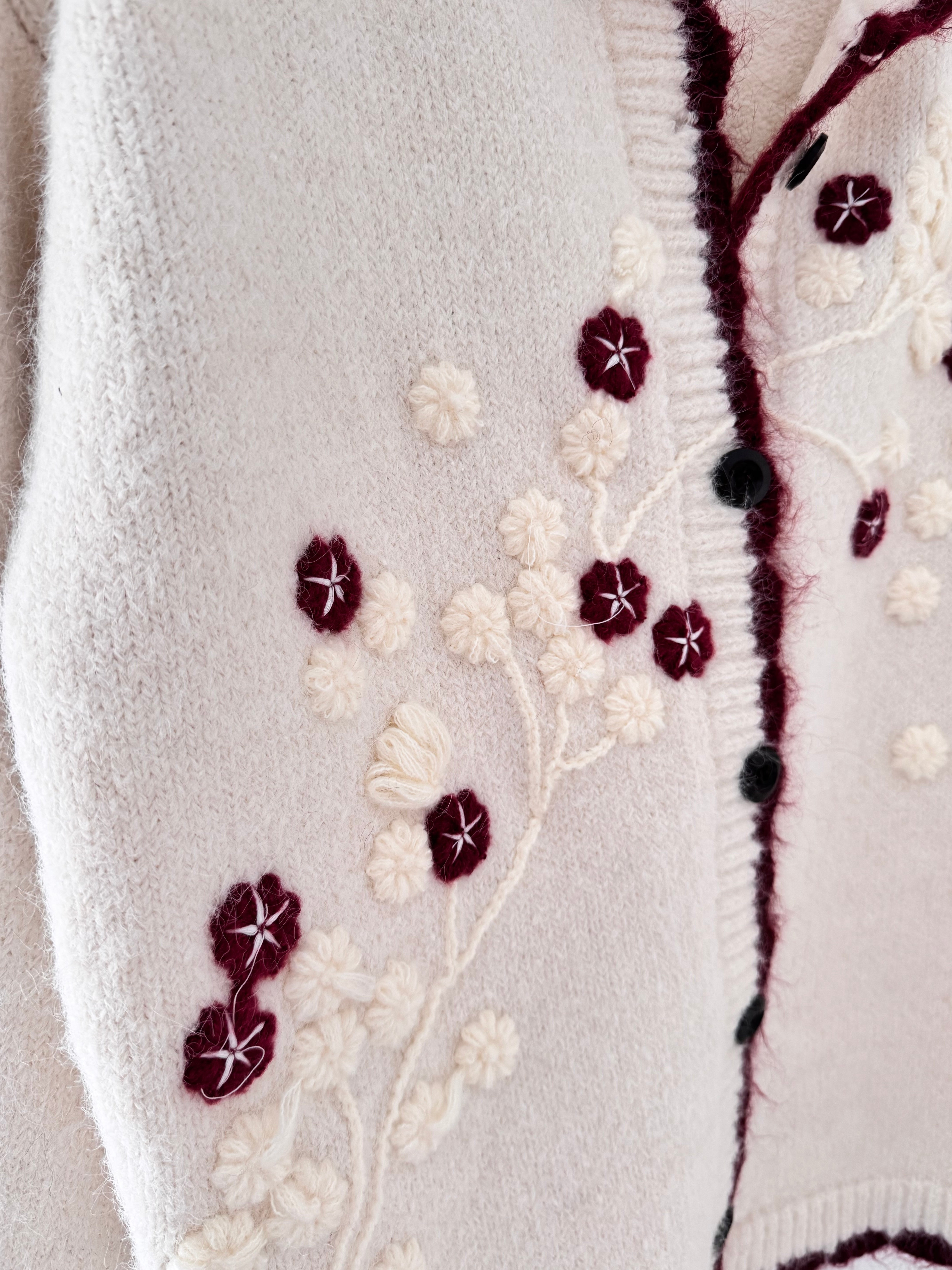 Soft Cardi with Embroidered Flowers in Vanilla & Berry