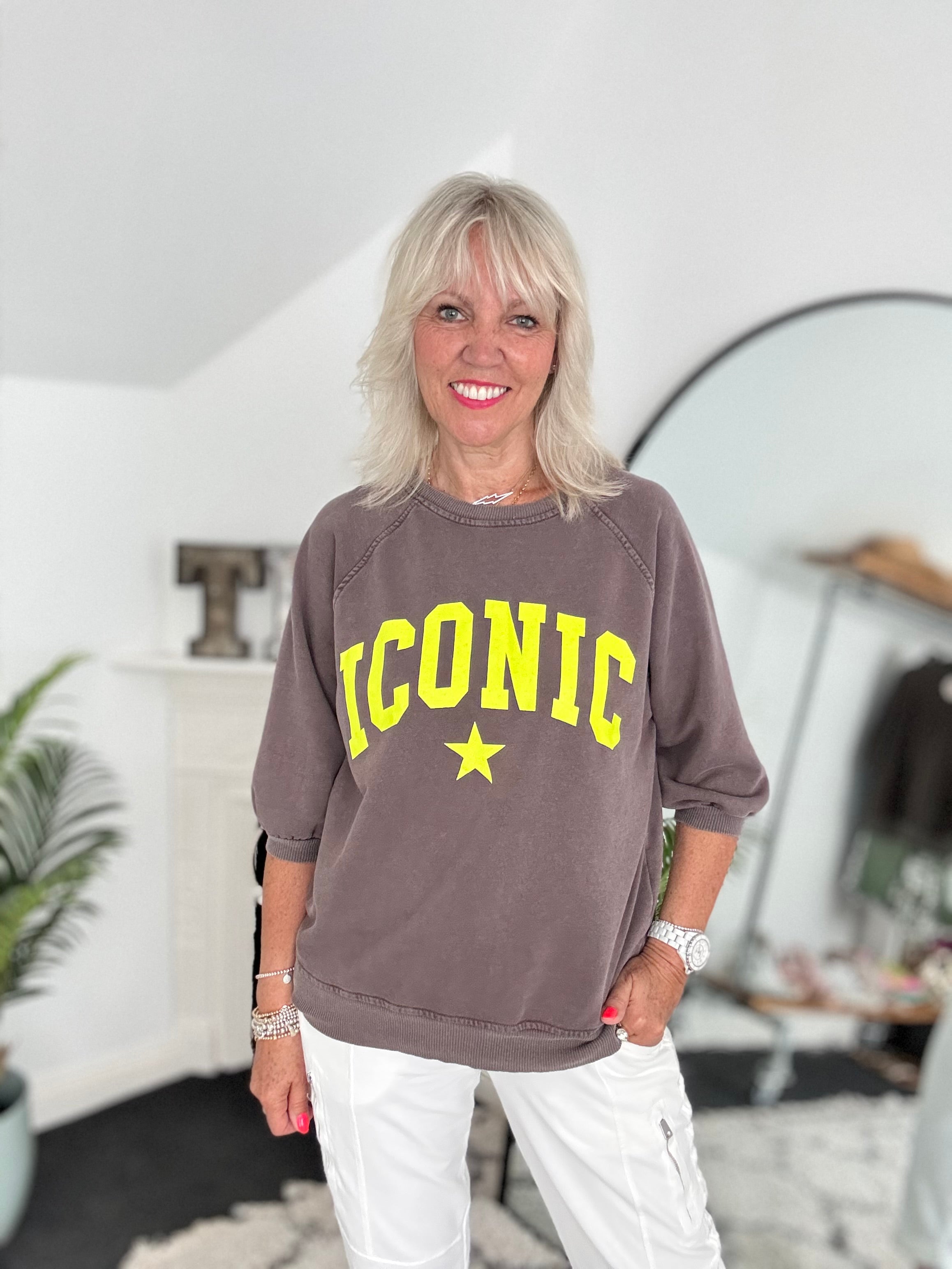 Iconic Sweatshirt with Yellow Neon