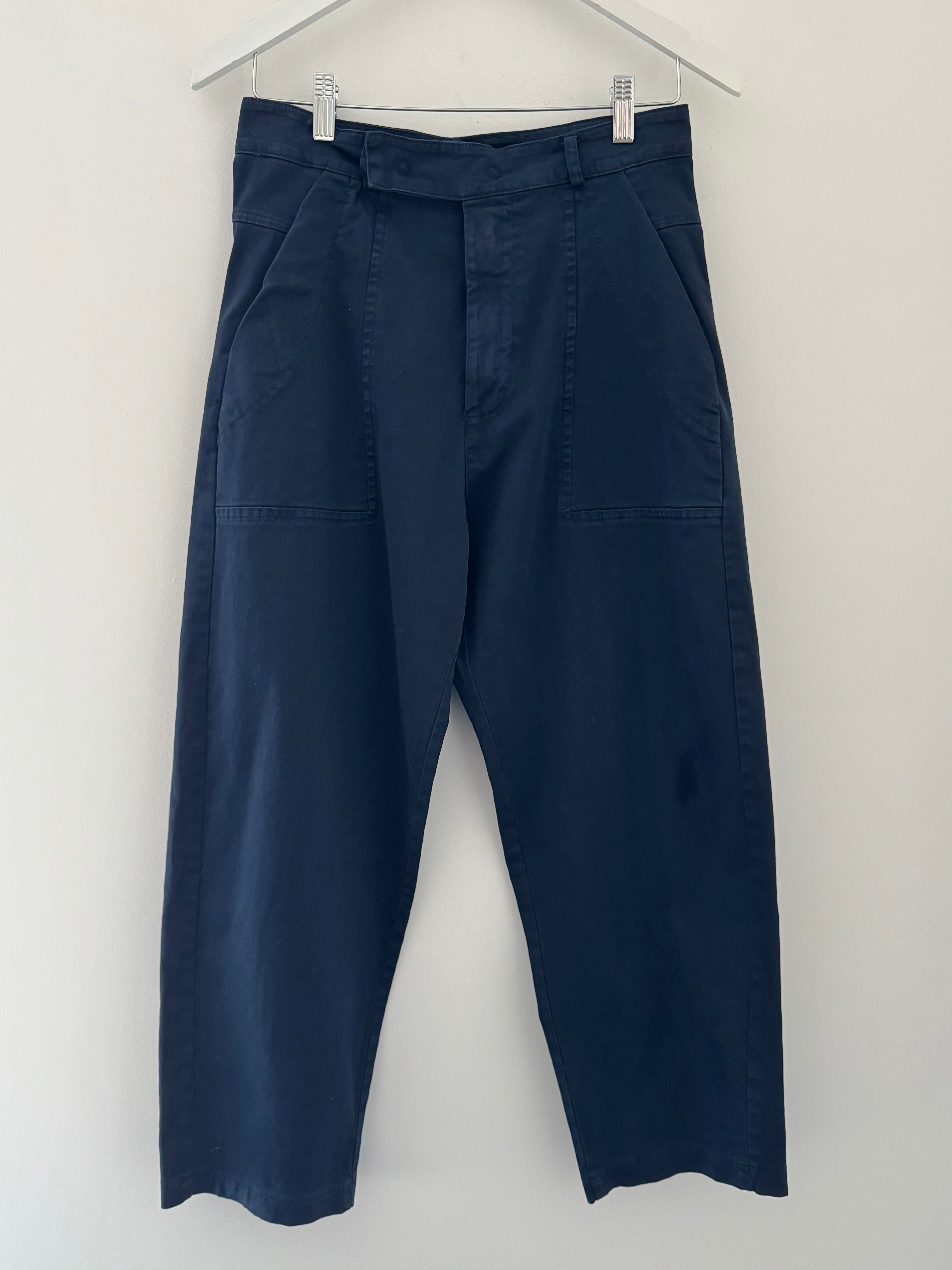 Slim Barrel Leg Trousers in Navy