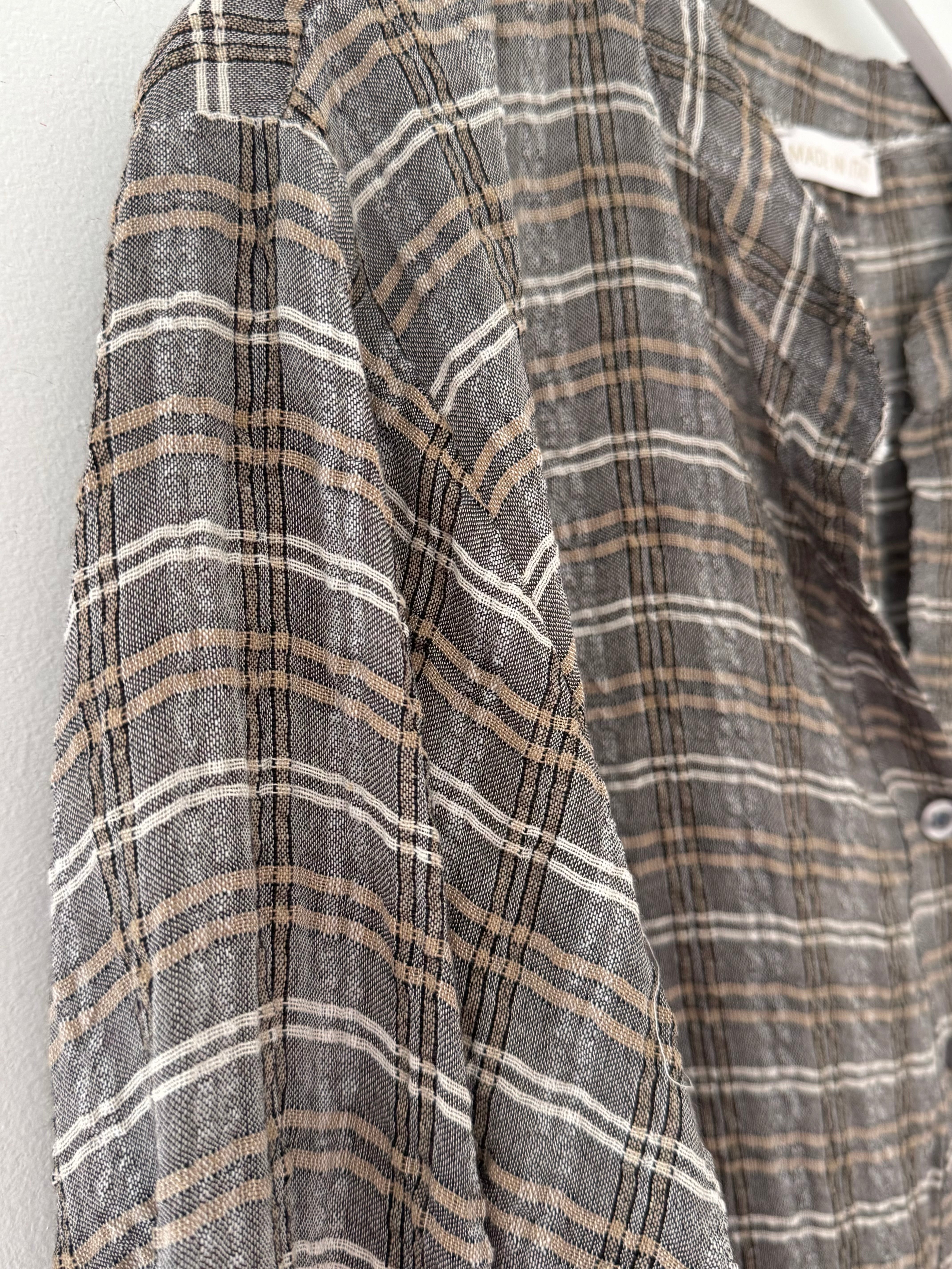 Checked Seersucker Shirt in Mocha
