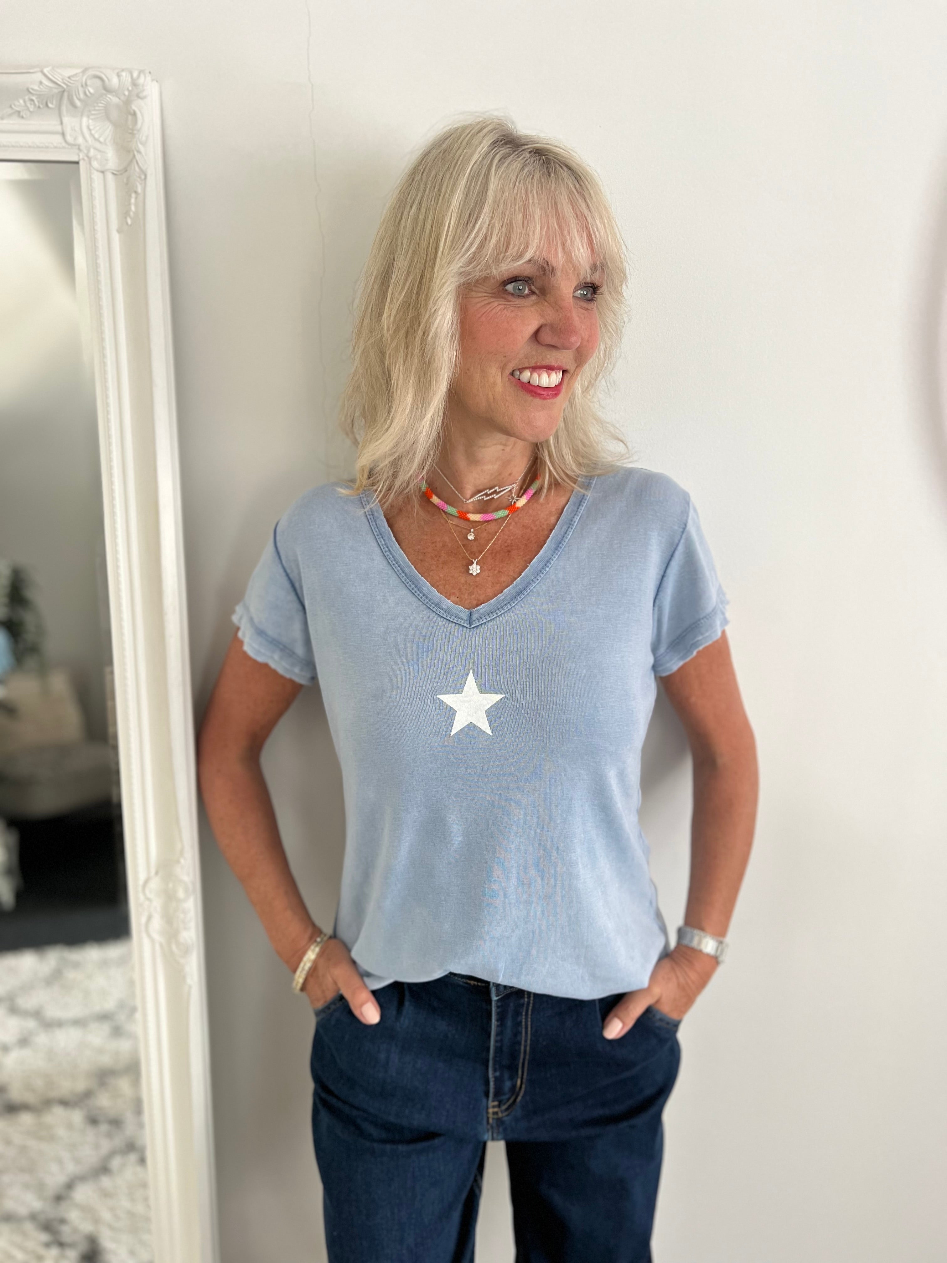 Vintage Star Tee in Faded Blue