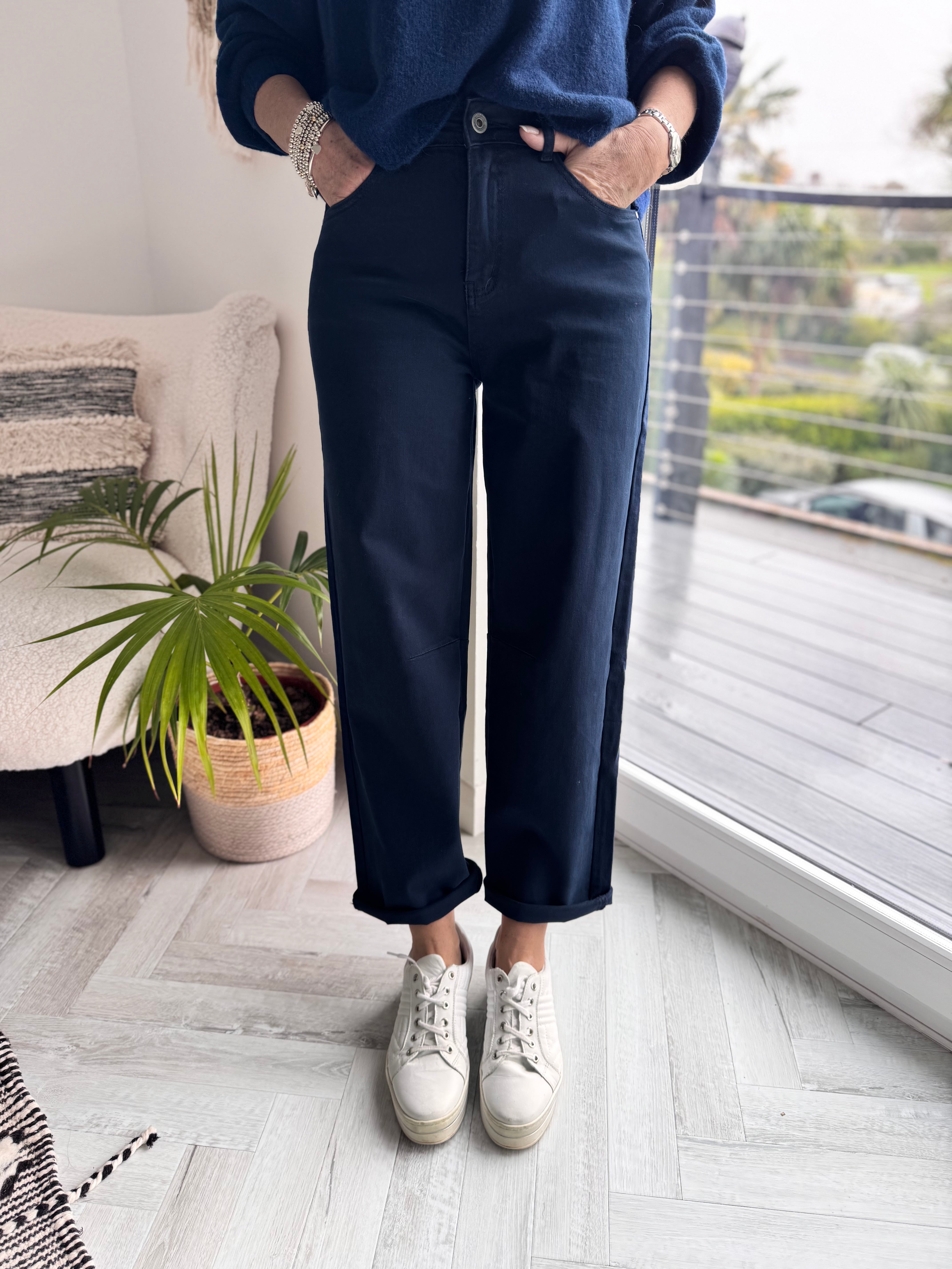 Stretch Boyfriend Jeans in Ink Navy