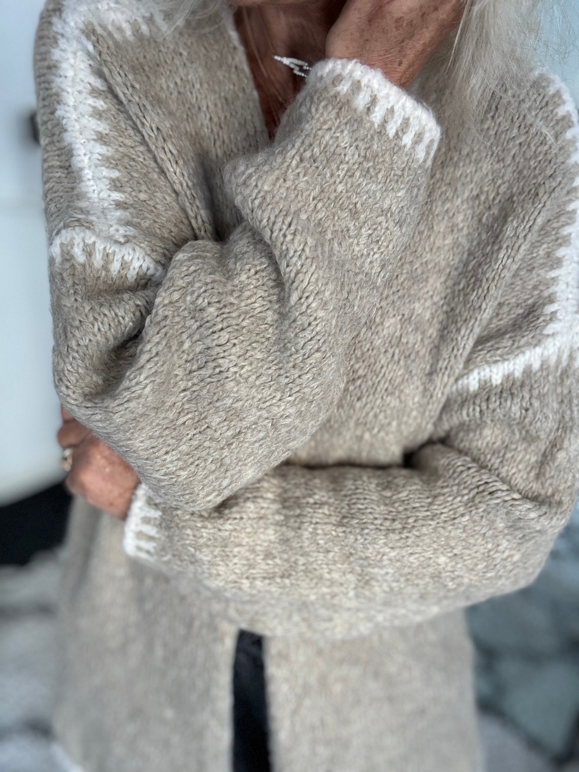 Whip Stitch Cardi in Stone & Ivory