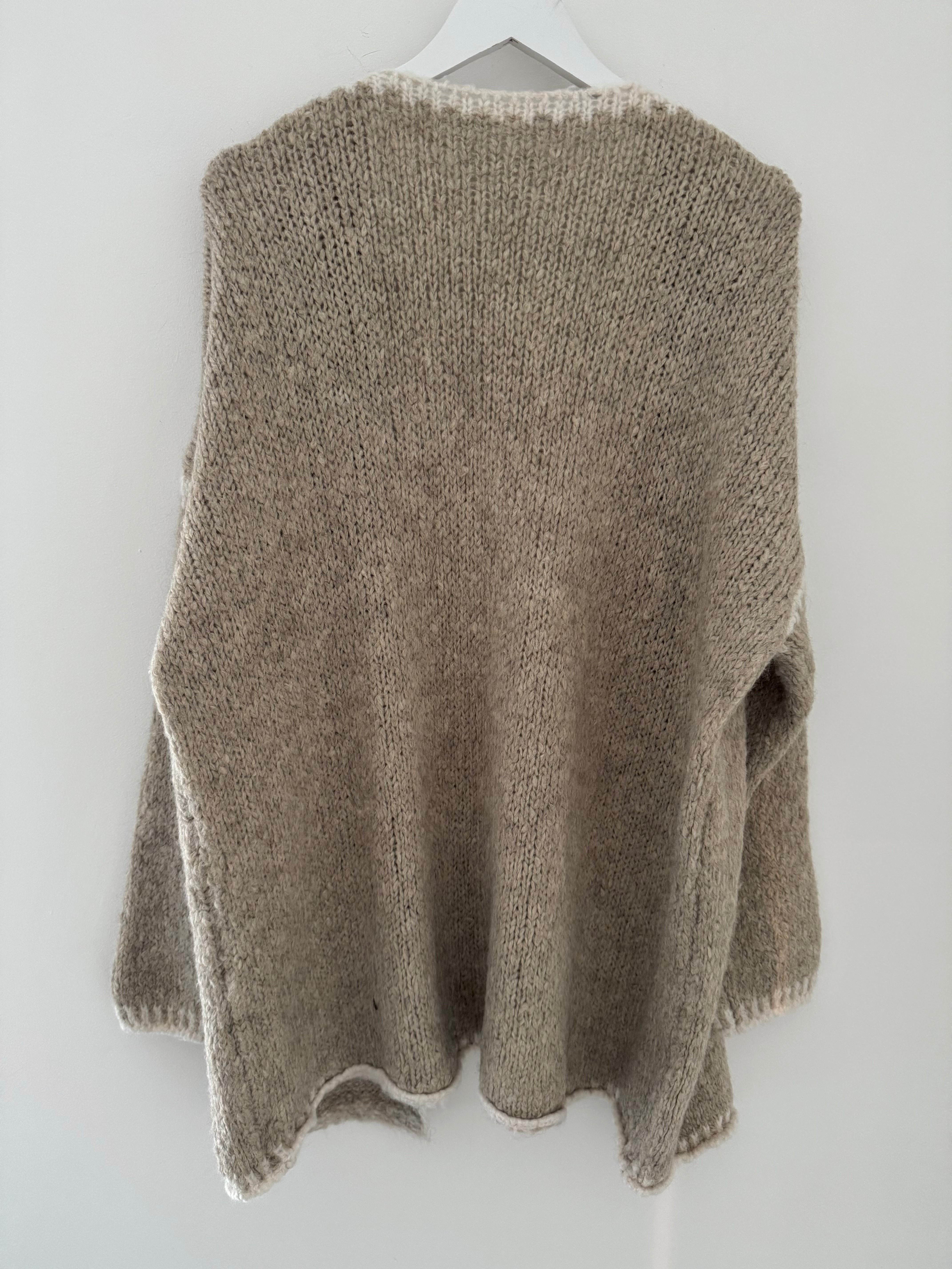 Whip Stitch Cardi in Stone & Ivory