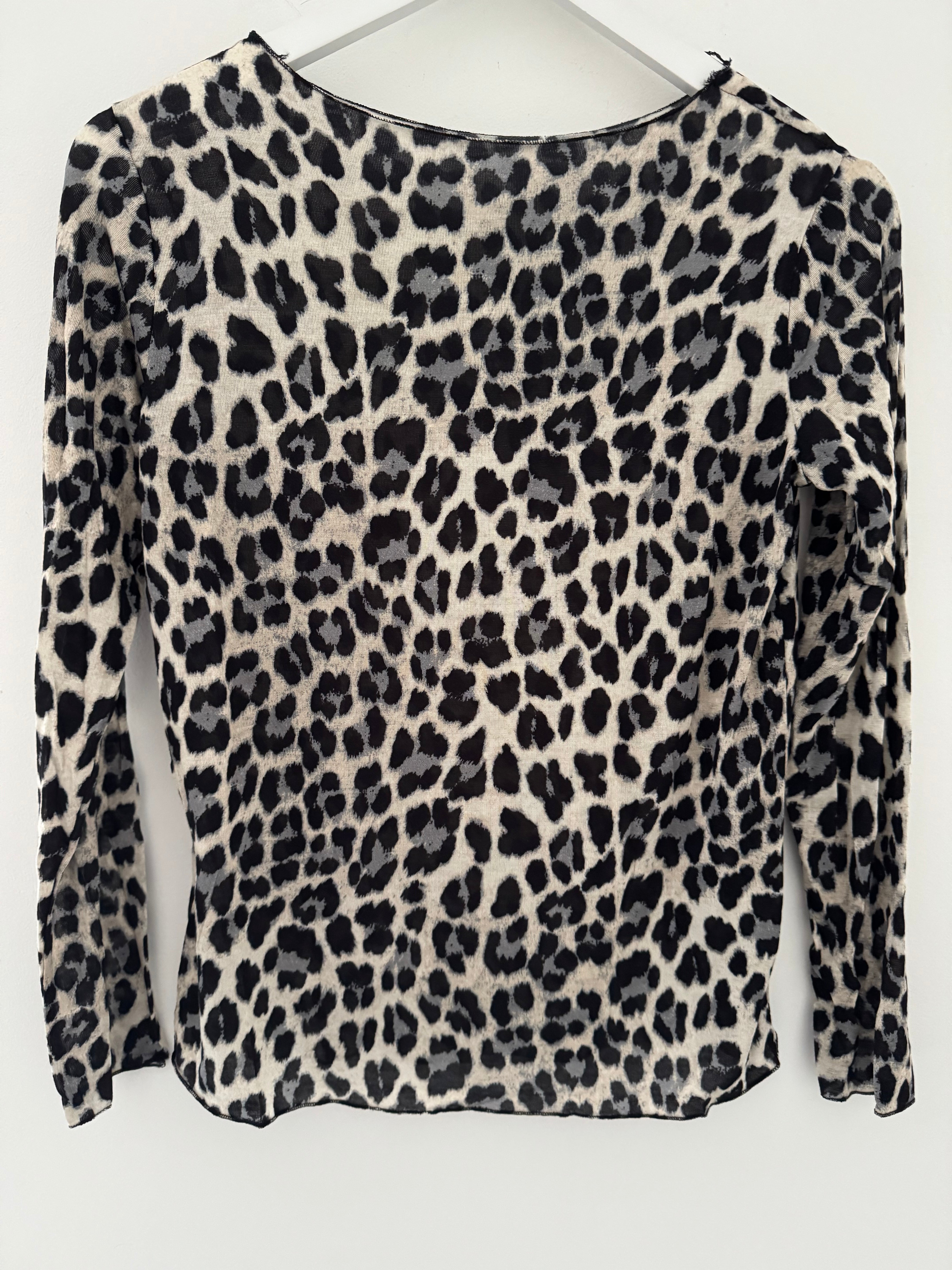Ultrasoft Cashmere Blend Base Layer in Grey Leopard