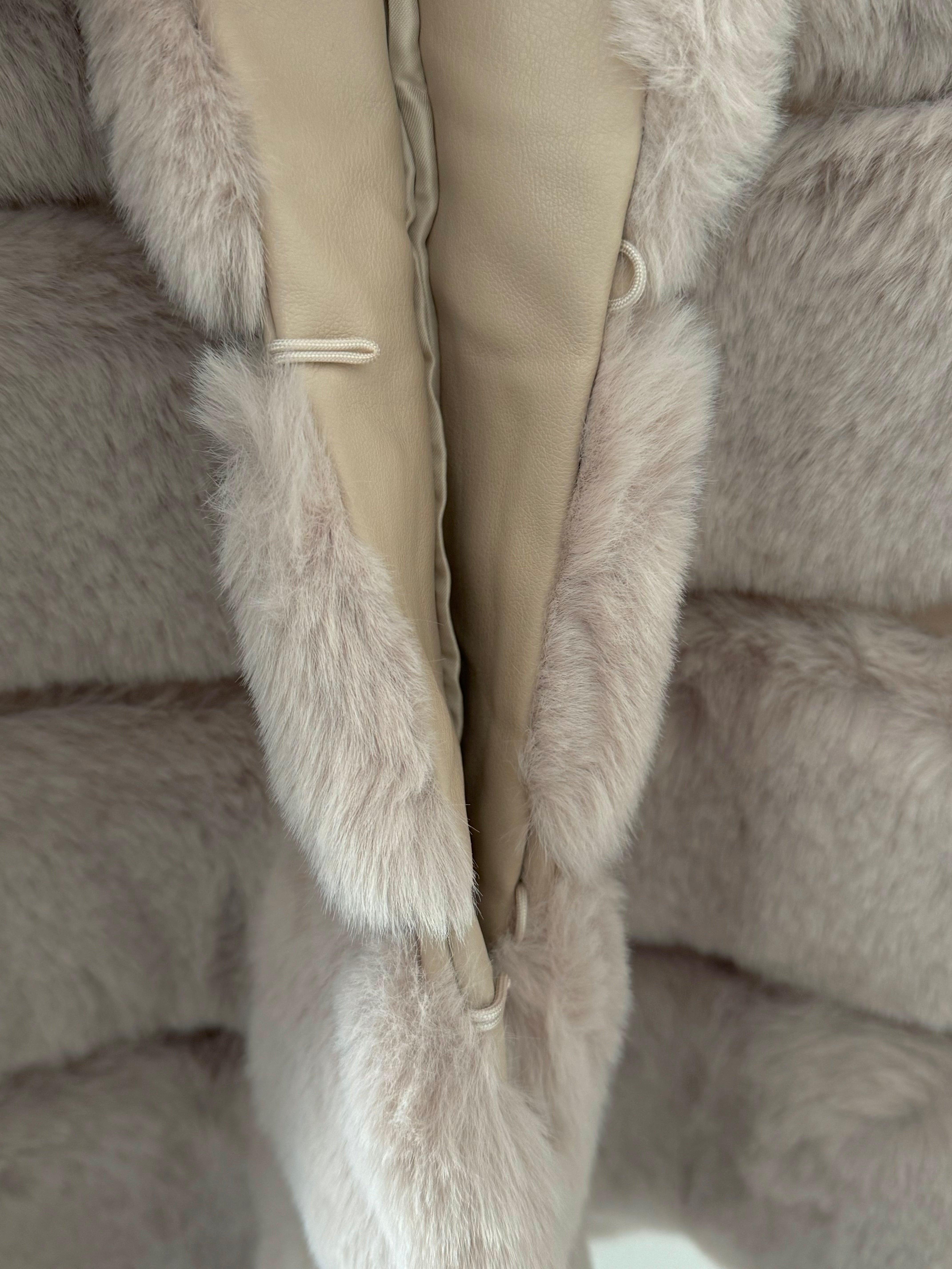 Luxe Puffed Fur Gilet in Pale Caramel