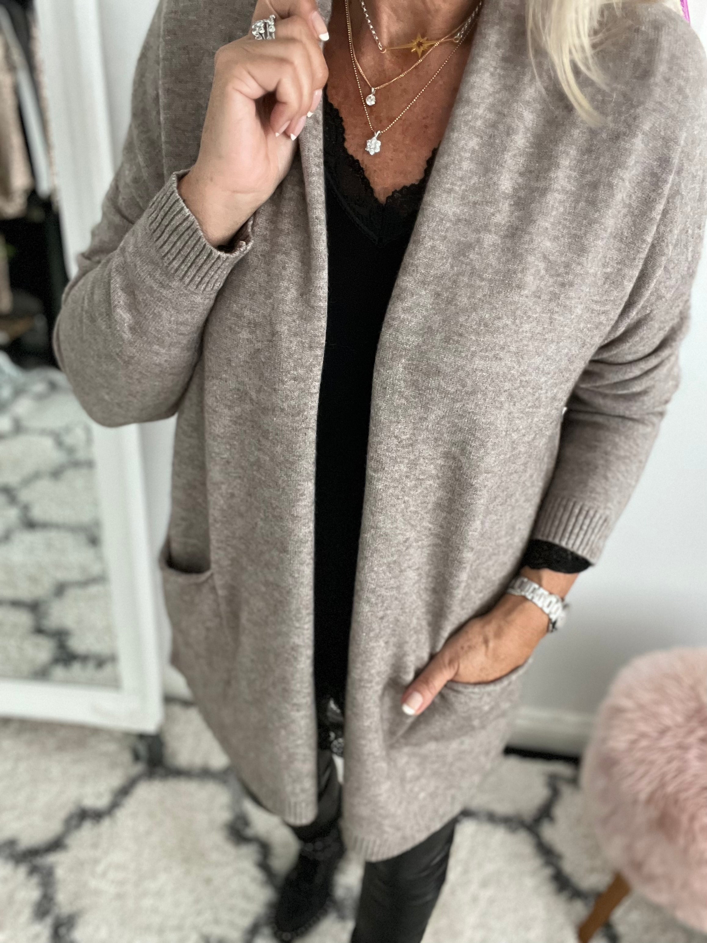 Cardi with Pockets in Taupe