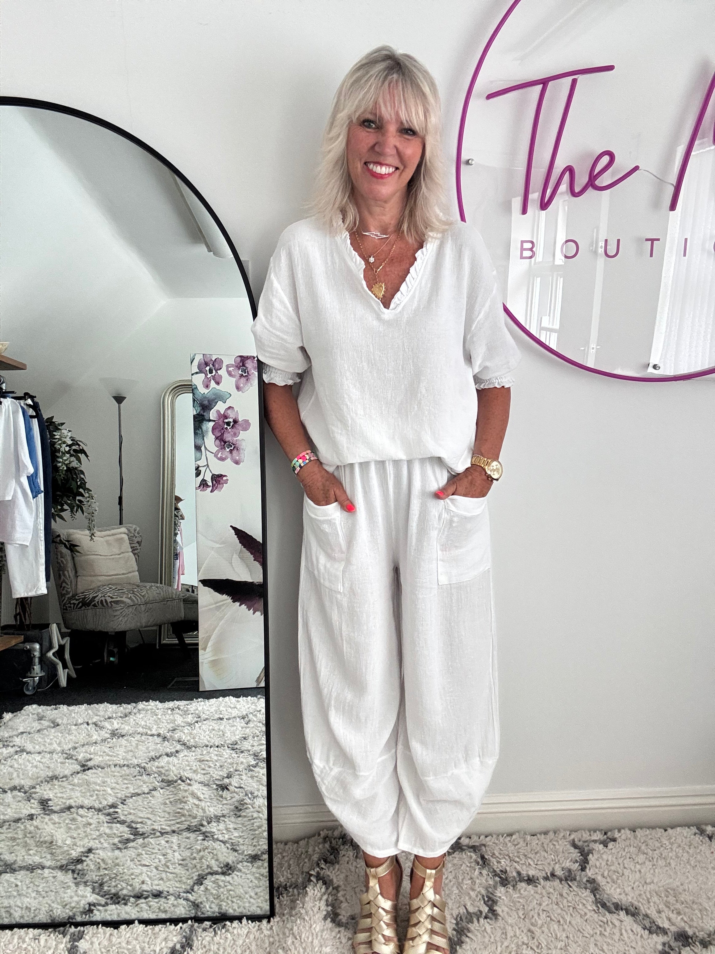 Linen & Cotton Barrel Trousers in White