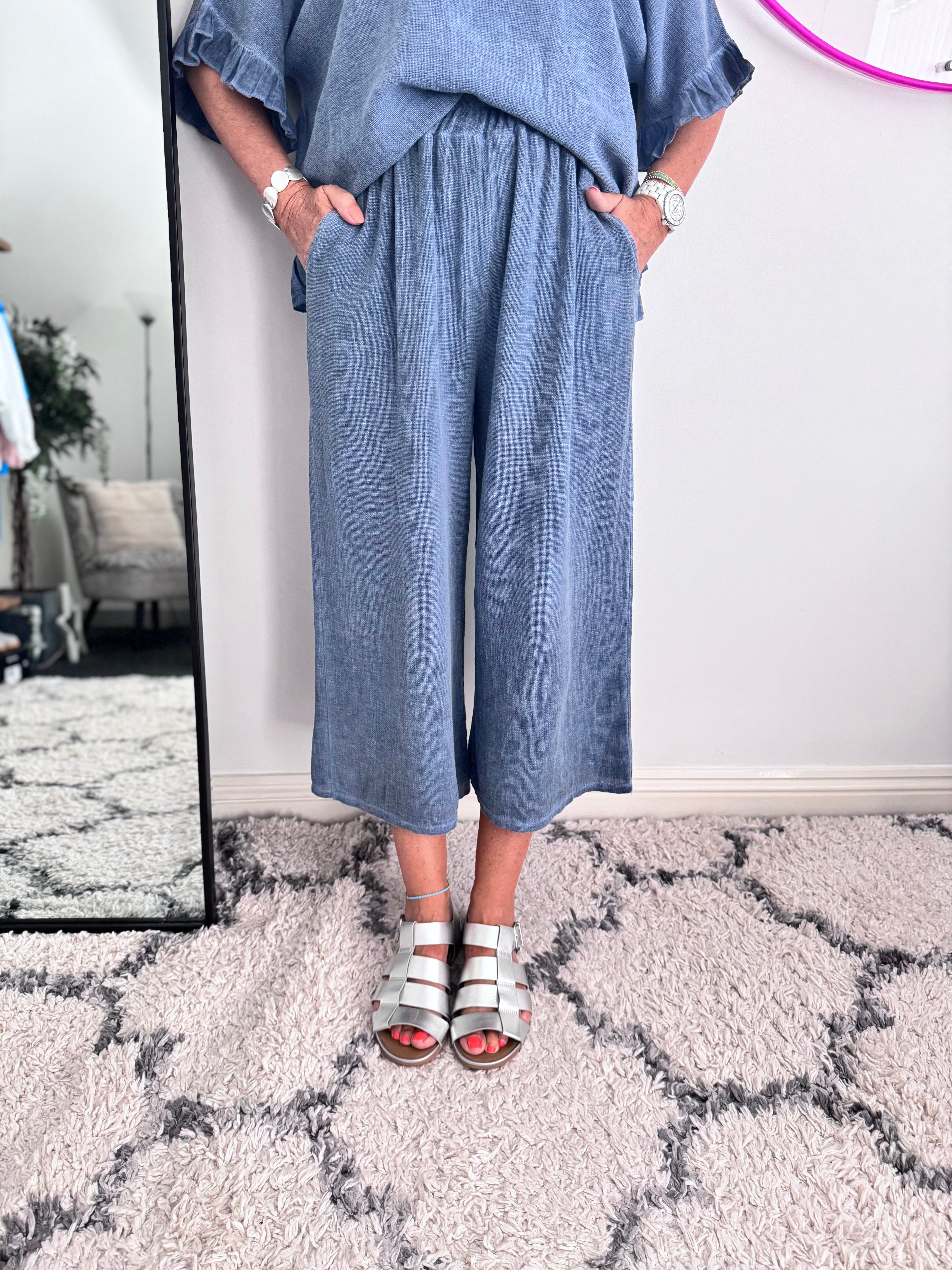 Linen & Cotton Crop Trousers in Denim Blue
