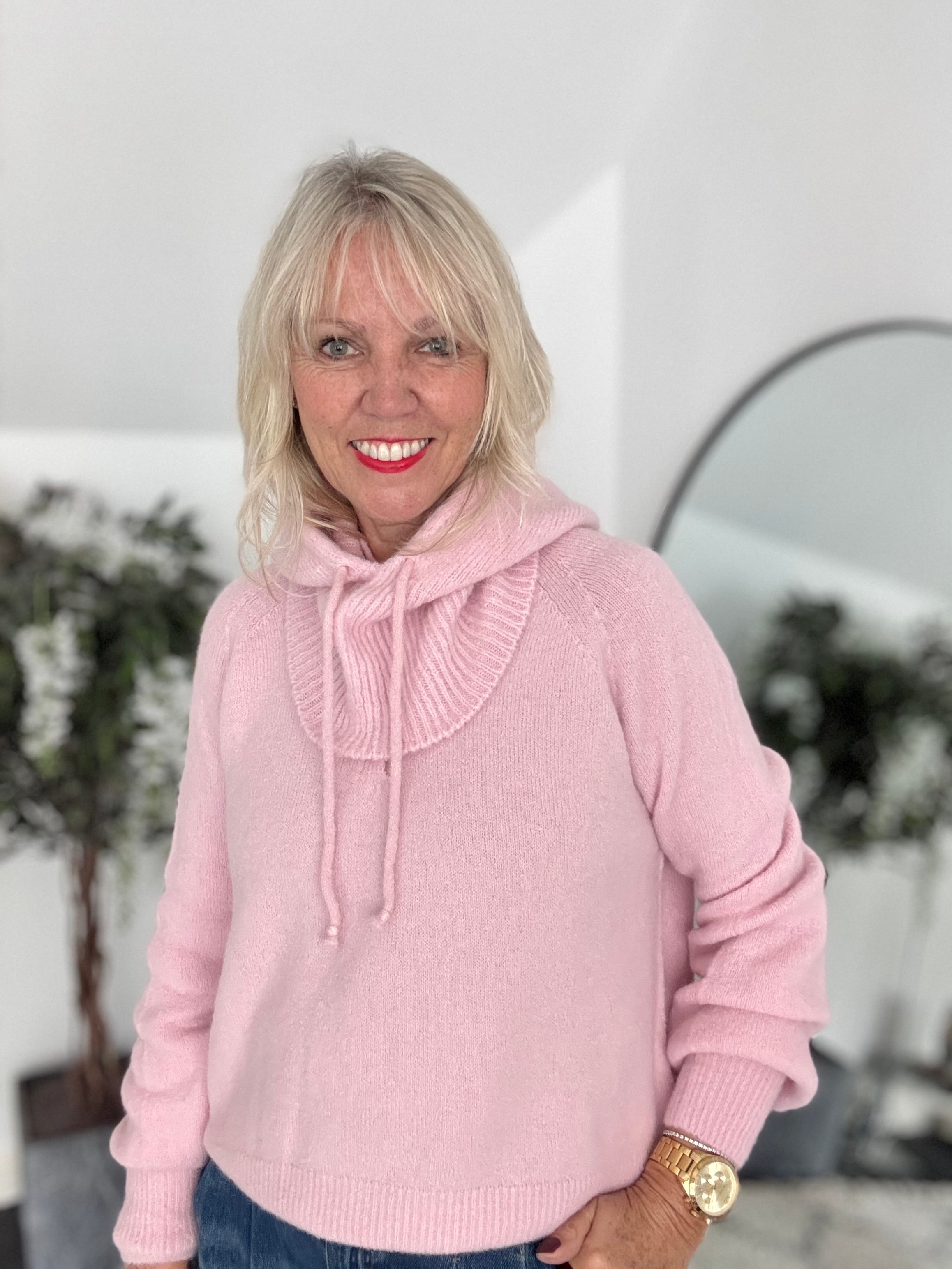 Hooded Alpaca Snood in Pink