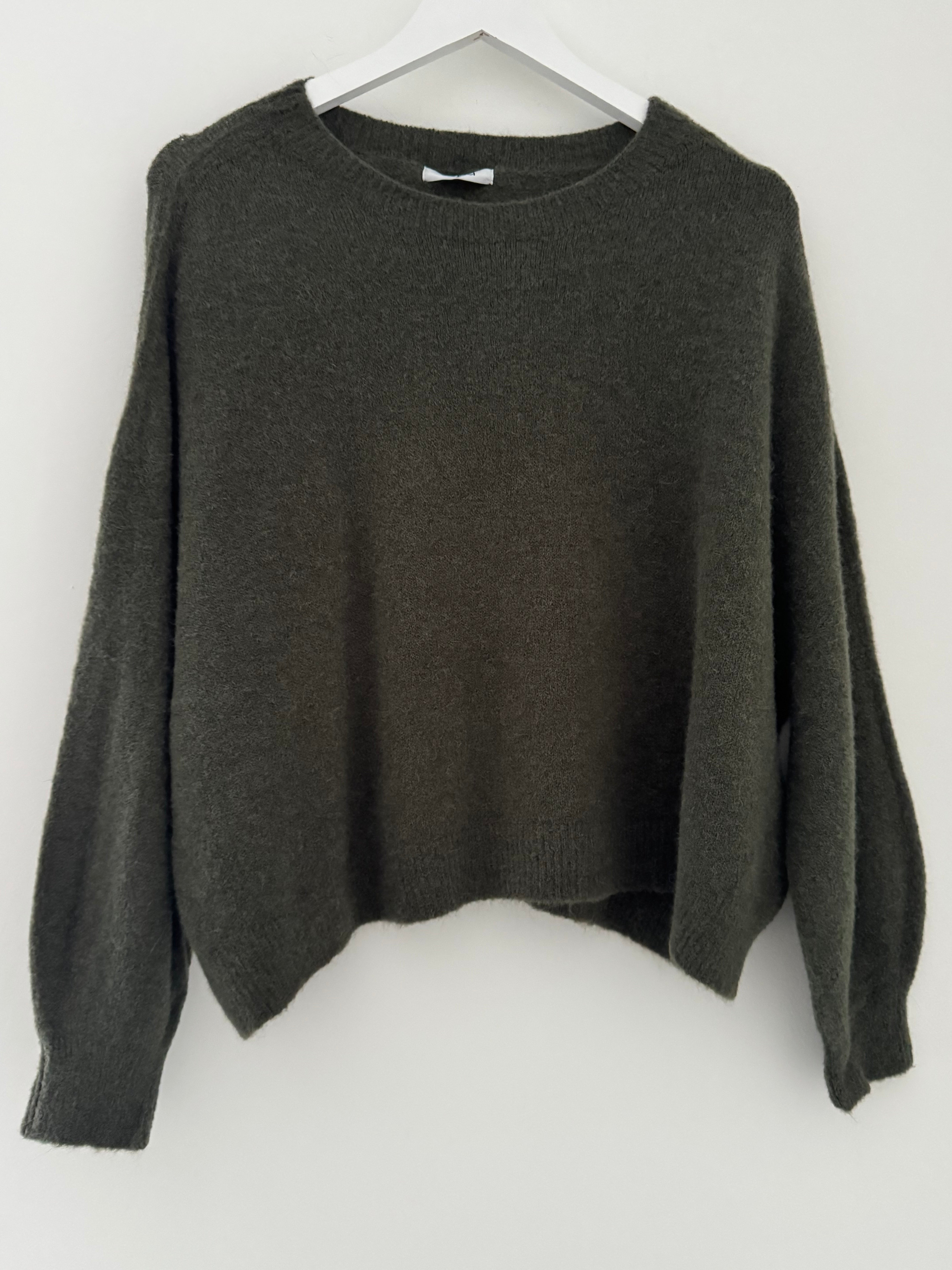 Luxe Slouchy Alpaca Jumper in Khaki