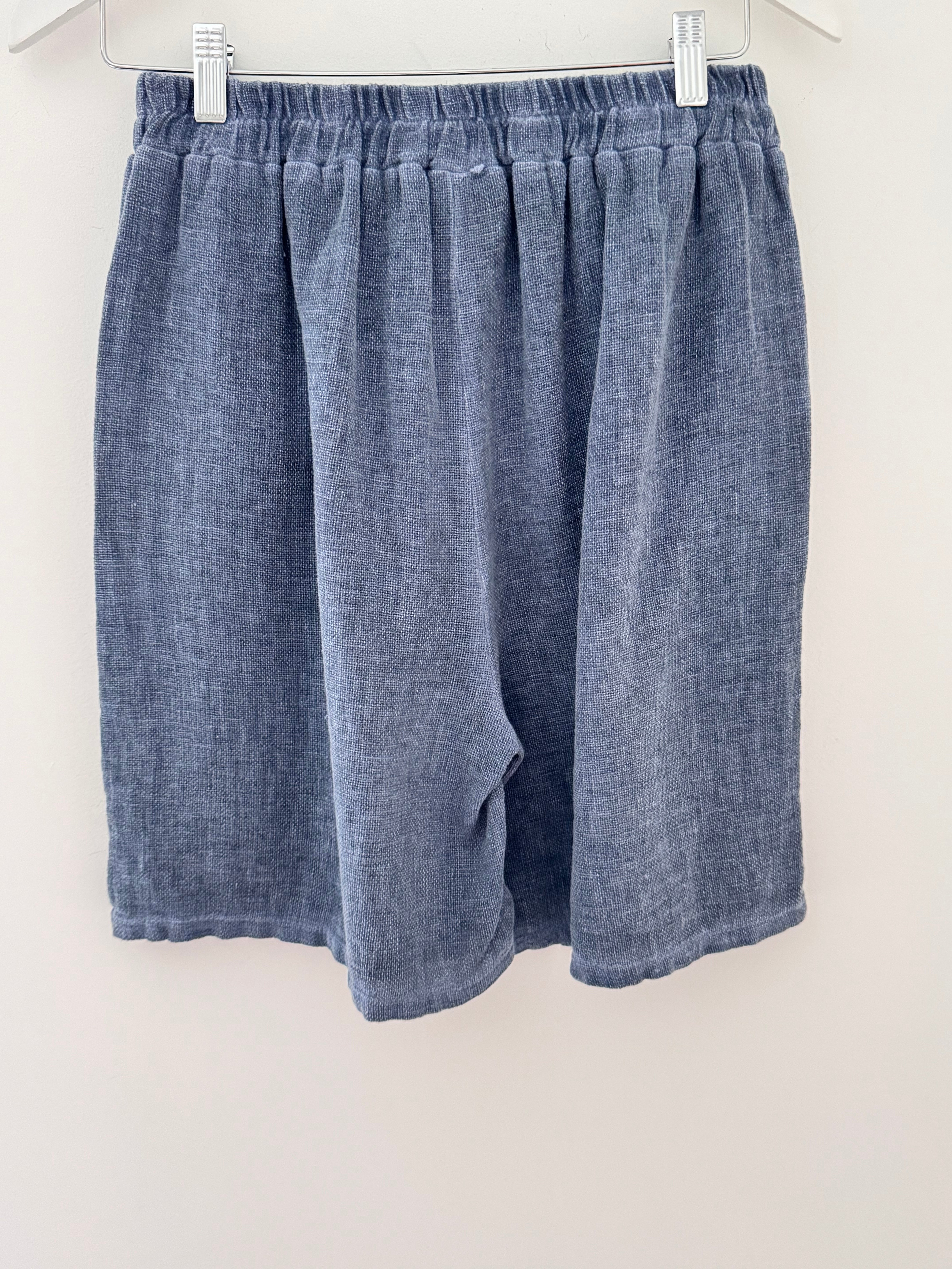 Linen & Cotton Shorts in Denim Blue