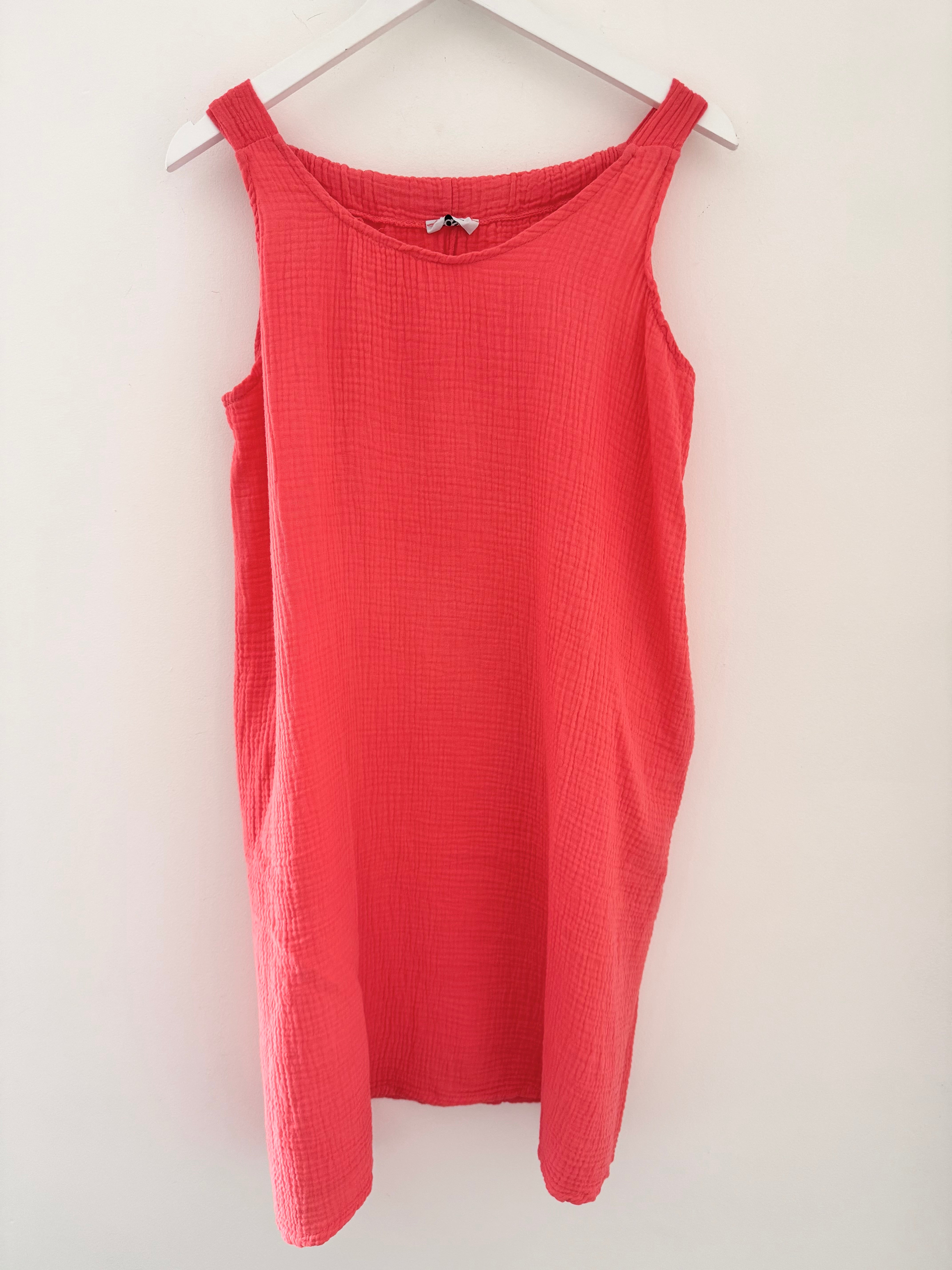 Simple Cheesecloth Pocket Dress in Coral