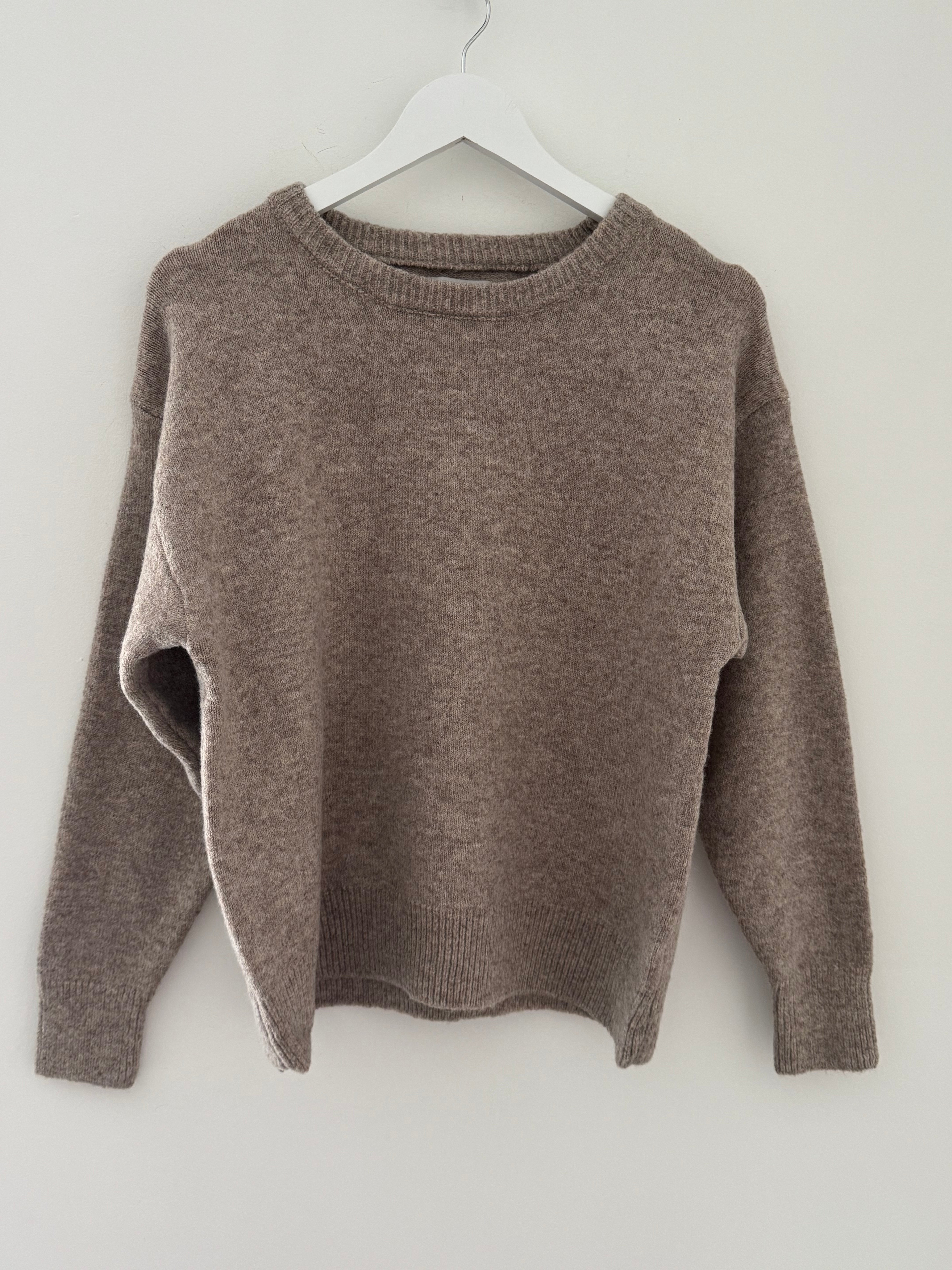 Soft & Cosy Round Neck Jumper in Mocha