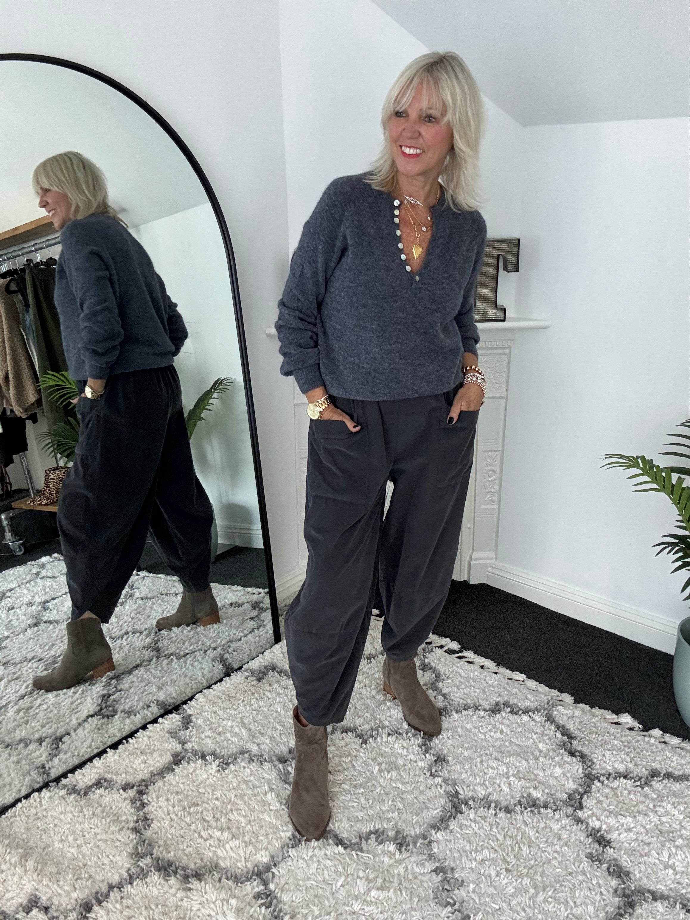 Cord Barrel Leg Trousers in Charcoal