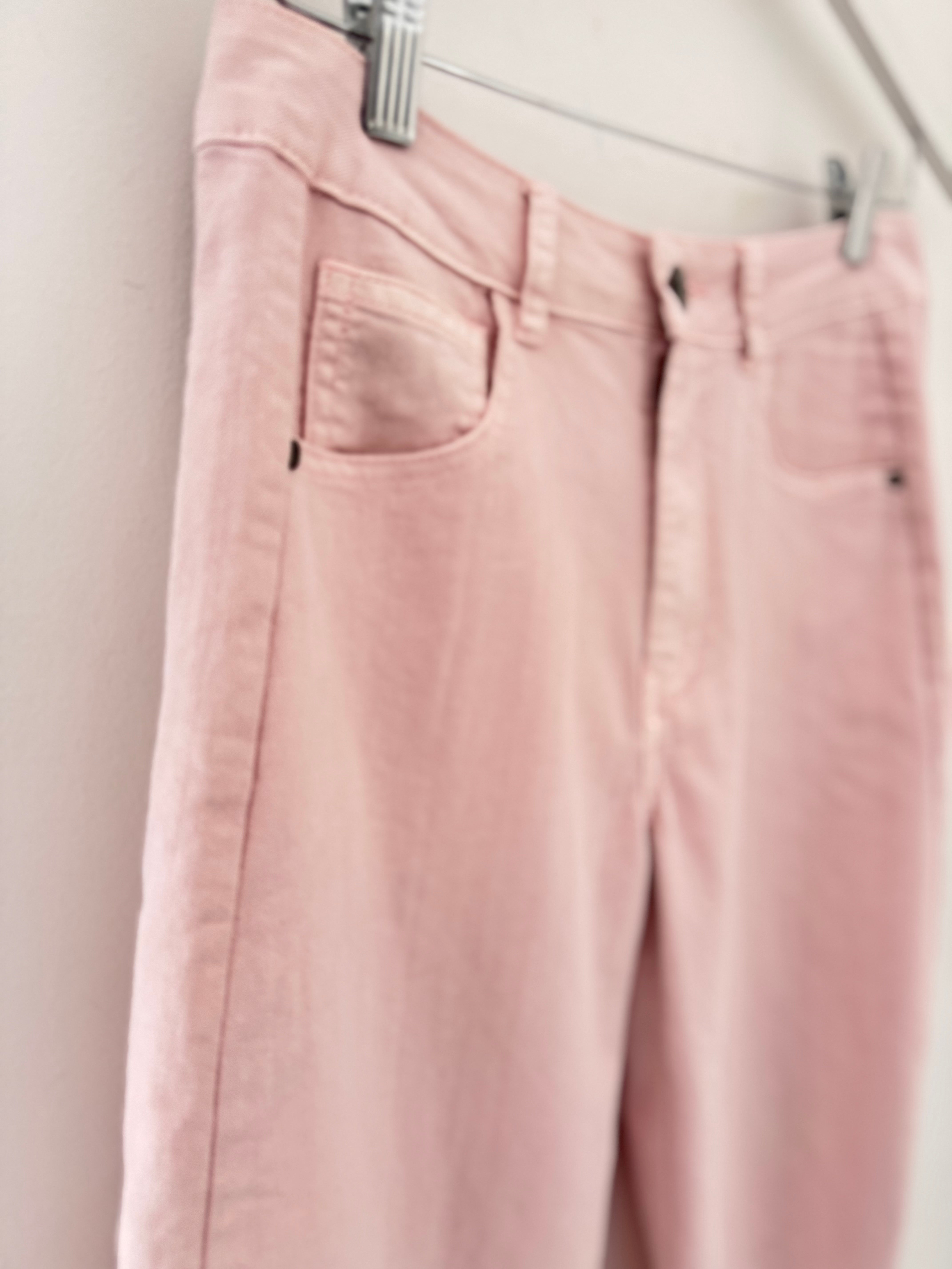Barrel Leg Jeans in Pink