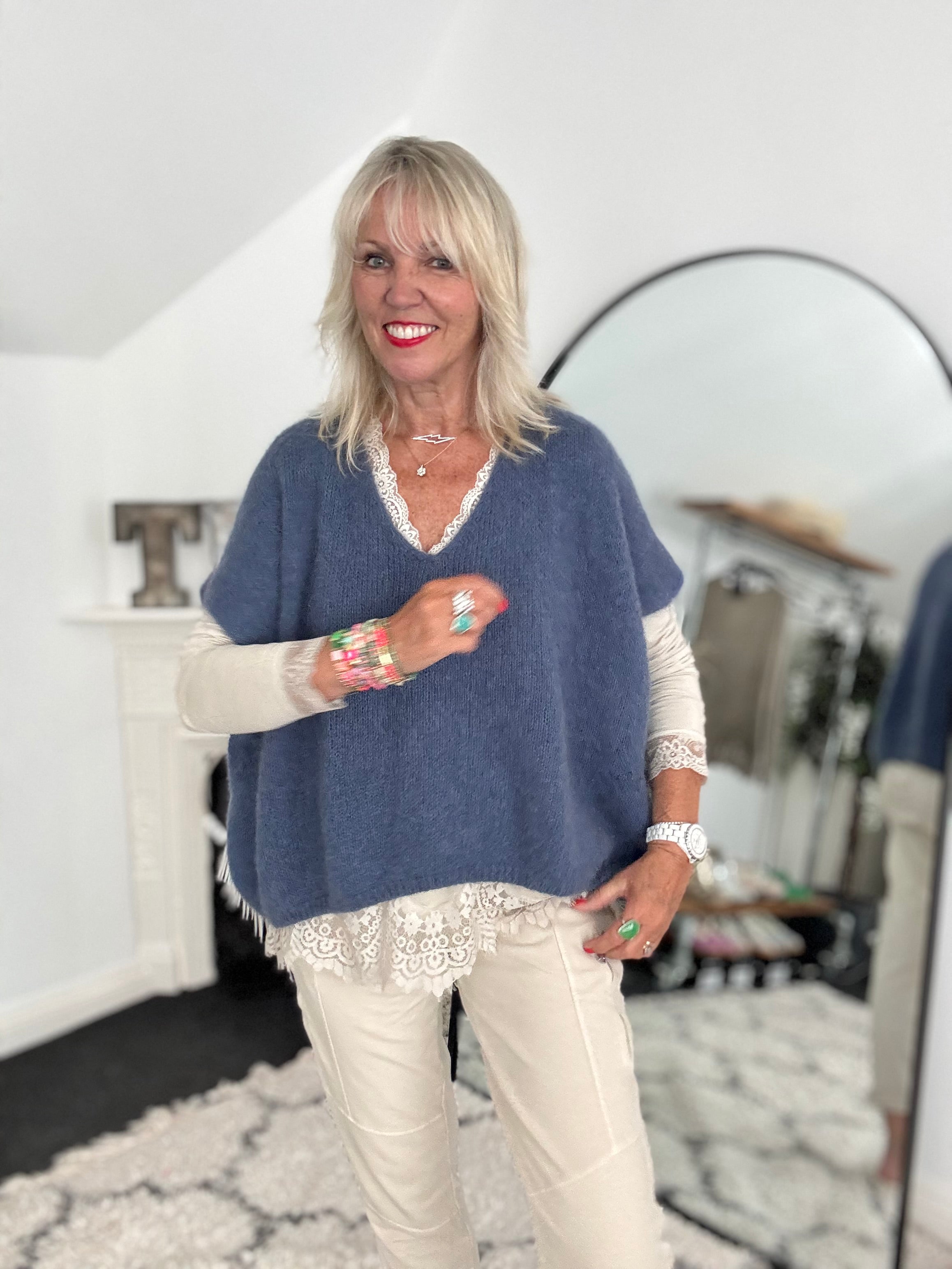 Luxe Base Top with Lace Trim in Stone
