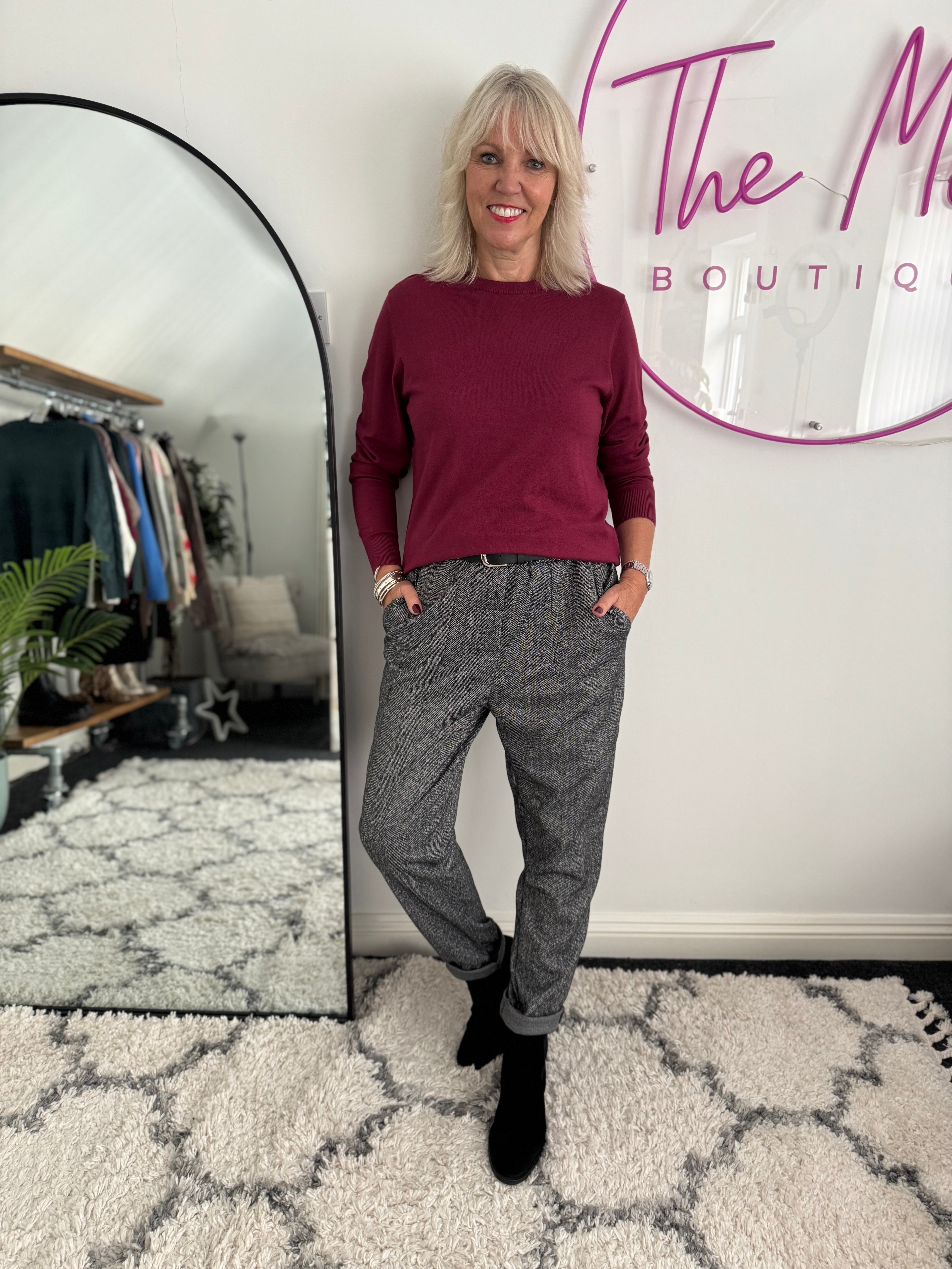 Fine Knit Round Neck Jumper in Berry