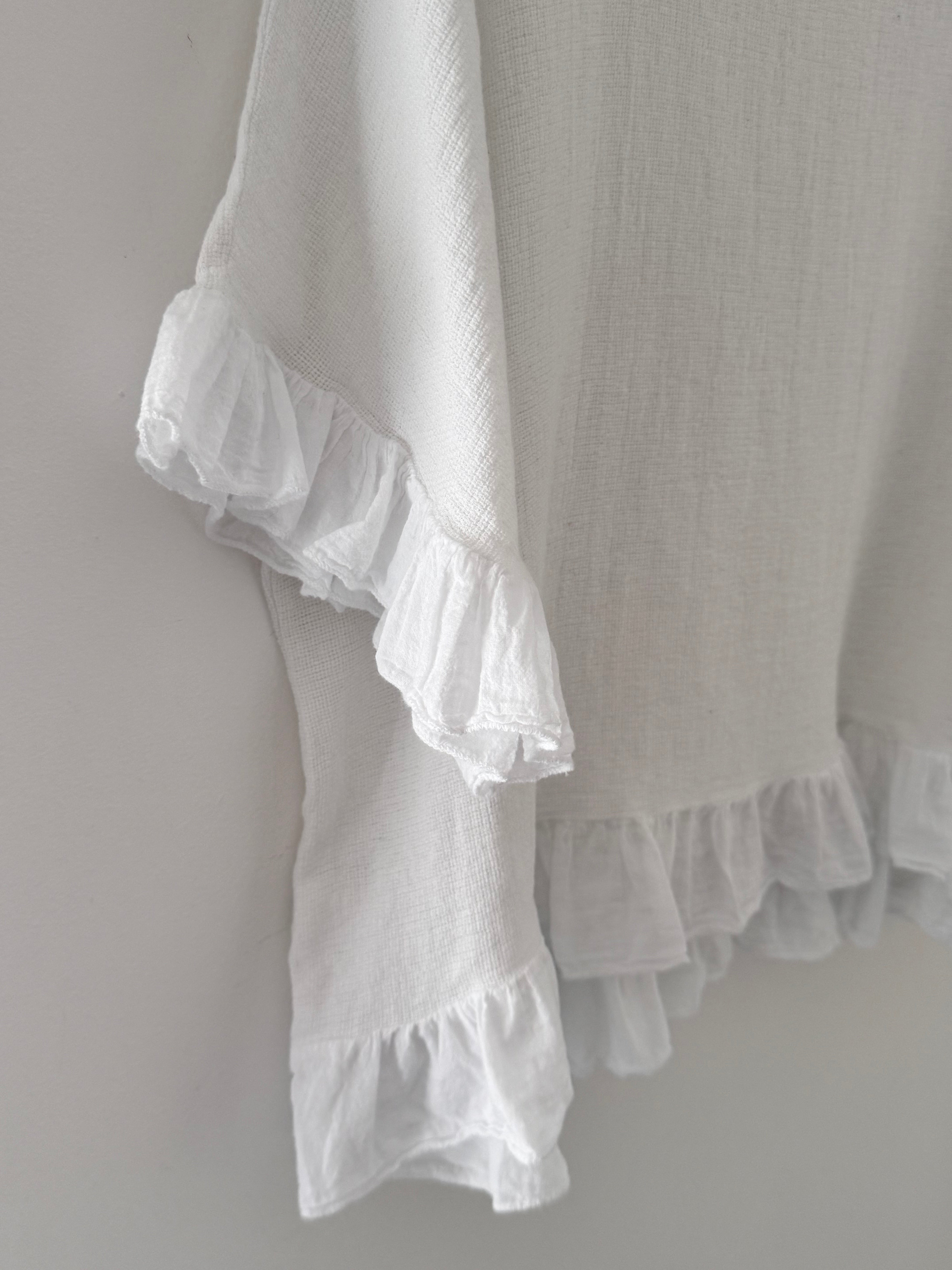 Linen & Cotton Ruffle Edge Top in White
