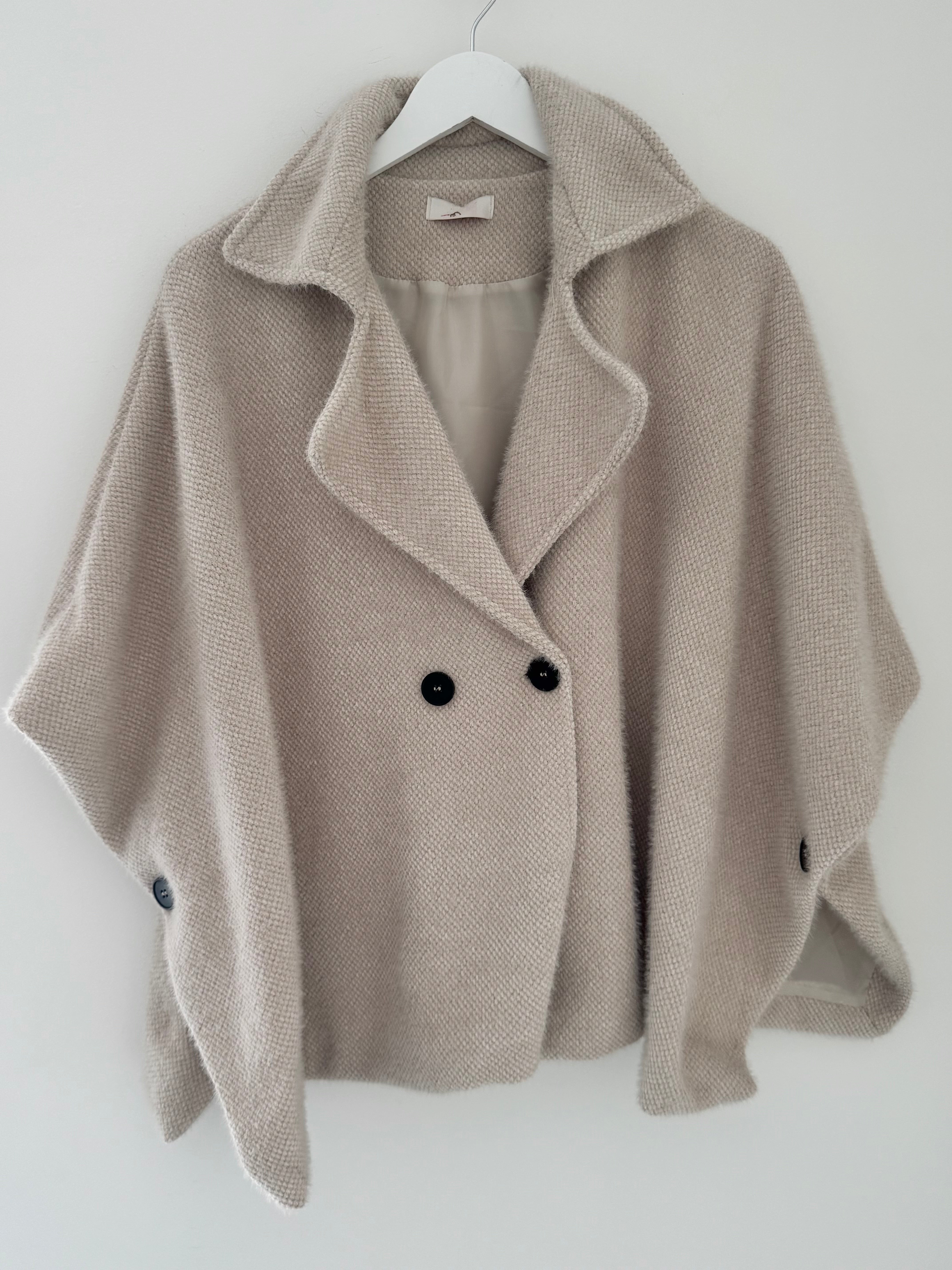 Soft Cape Jacket in Ecru