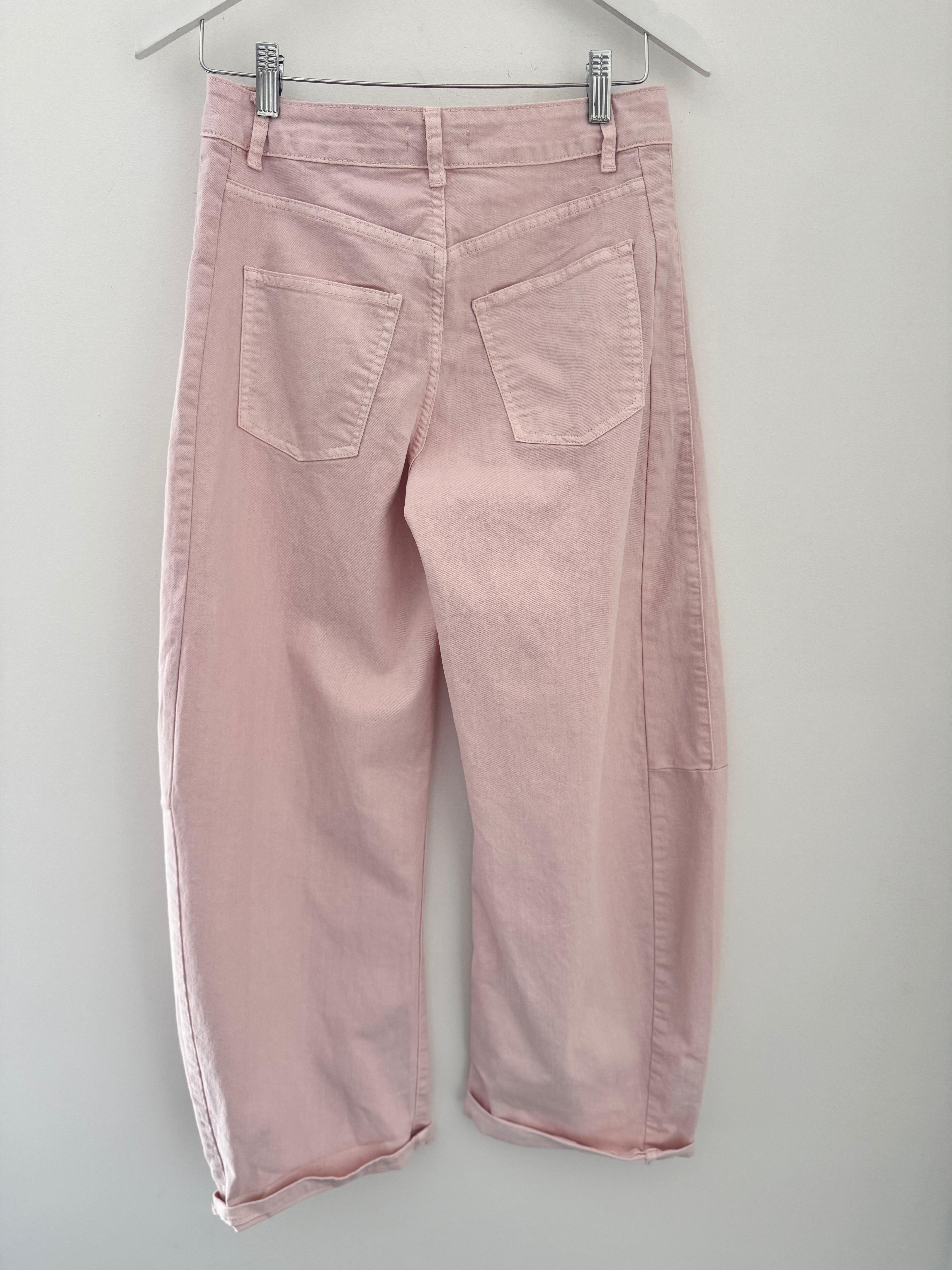 Barrel Leg Jeans in Pink