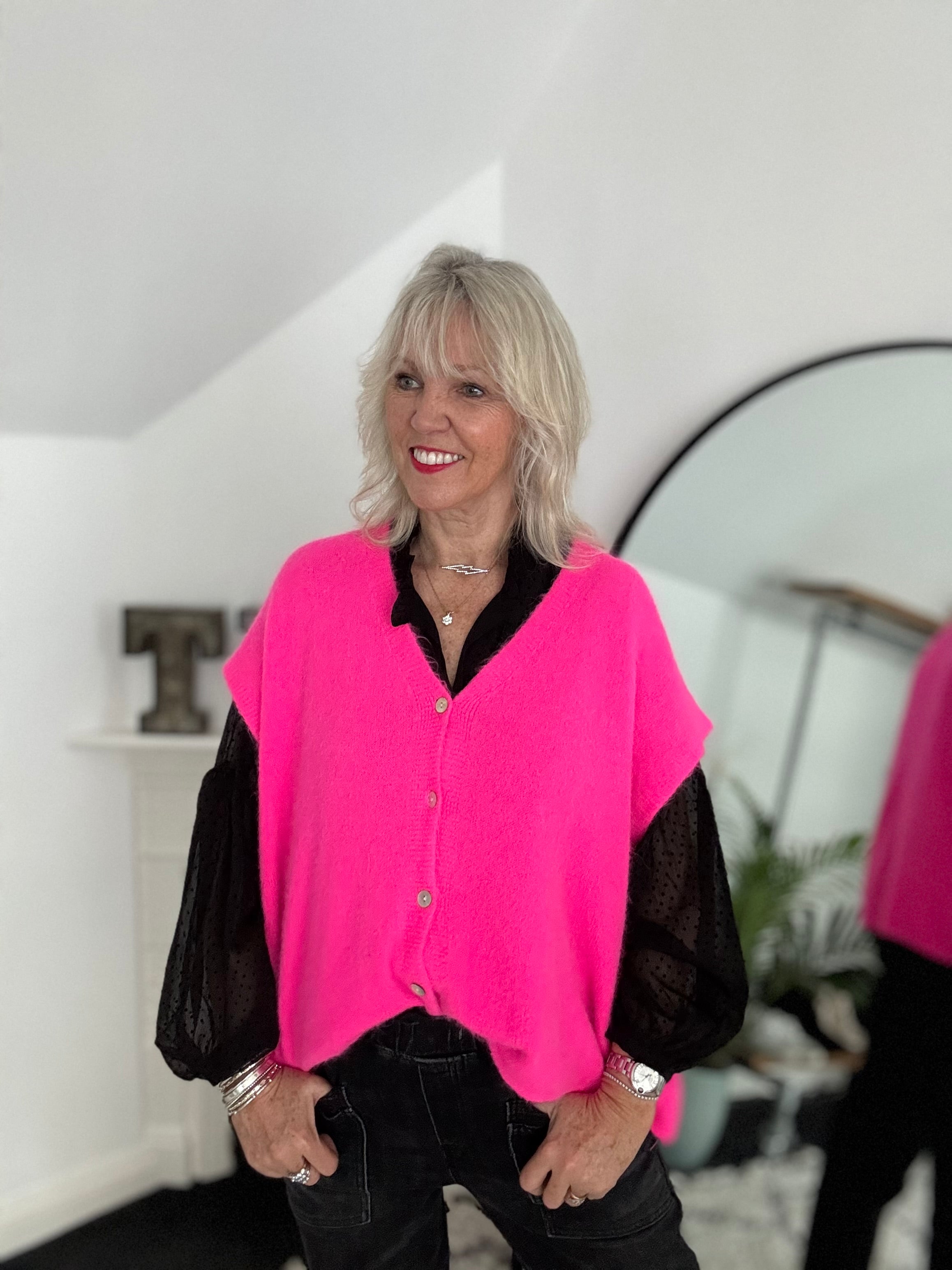 Alpaca Button Tank in Neon Pink