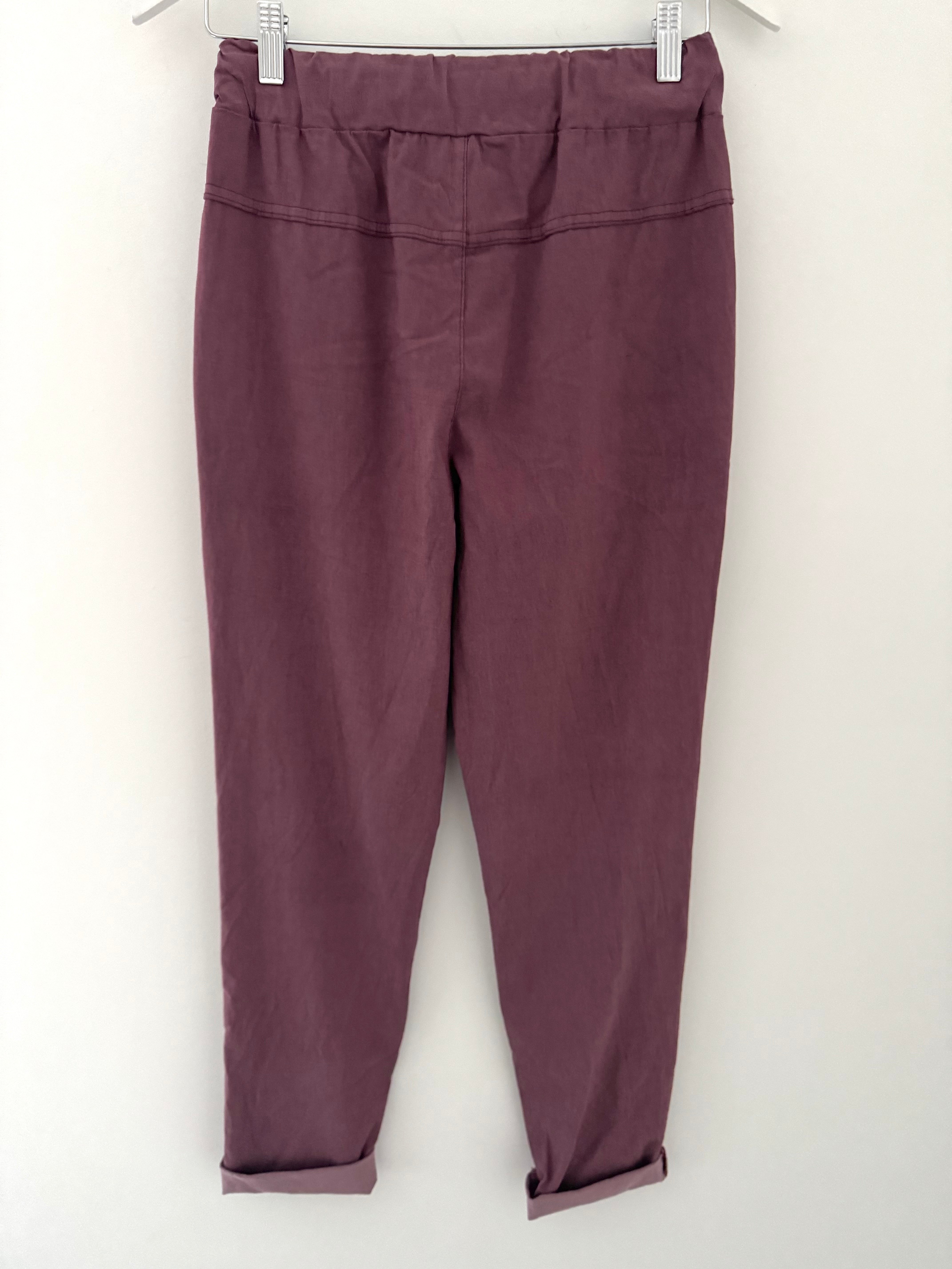 Super Stretch Joggers in Soft Wine