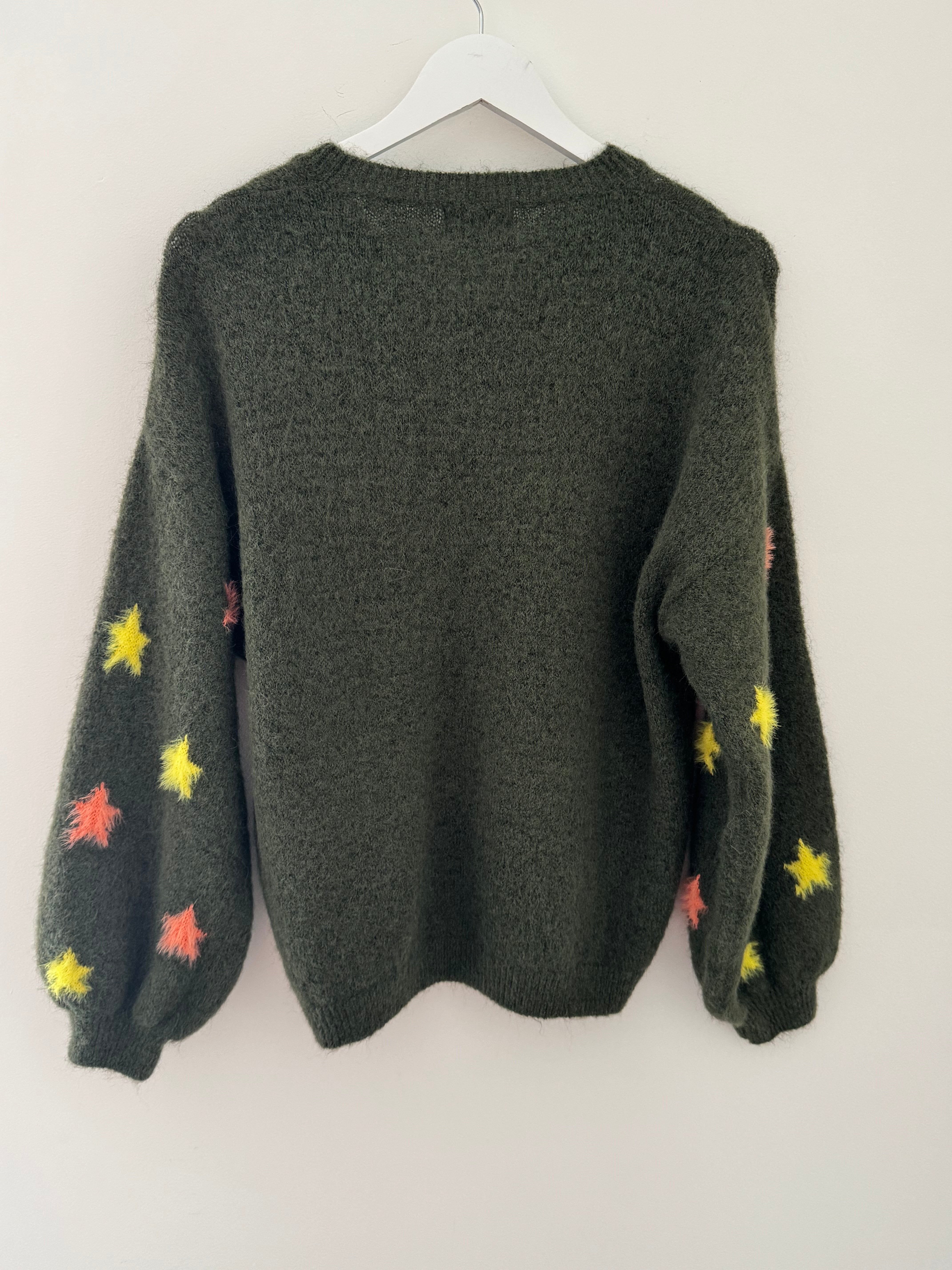 Cosy Jumper with Star Sleeves in Khaki