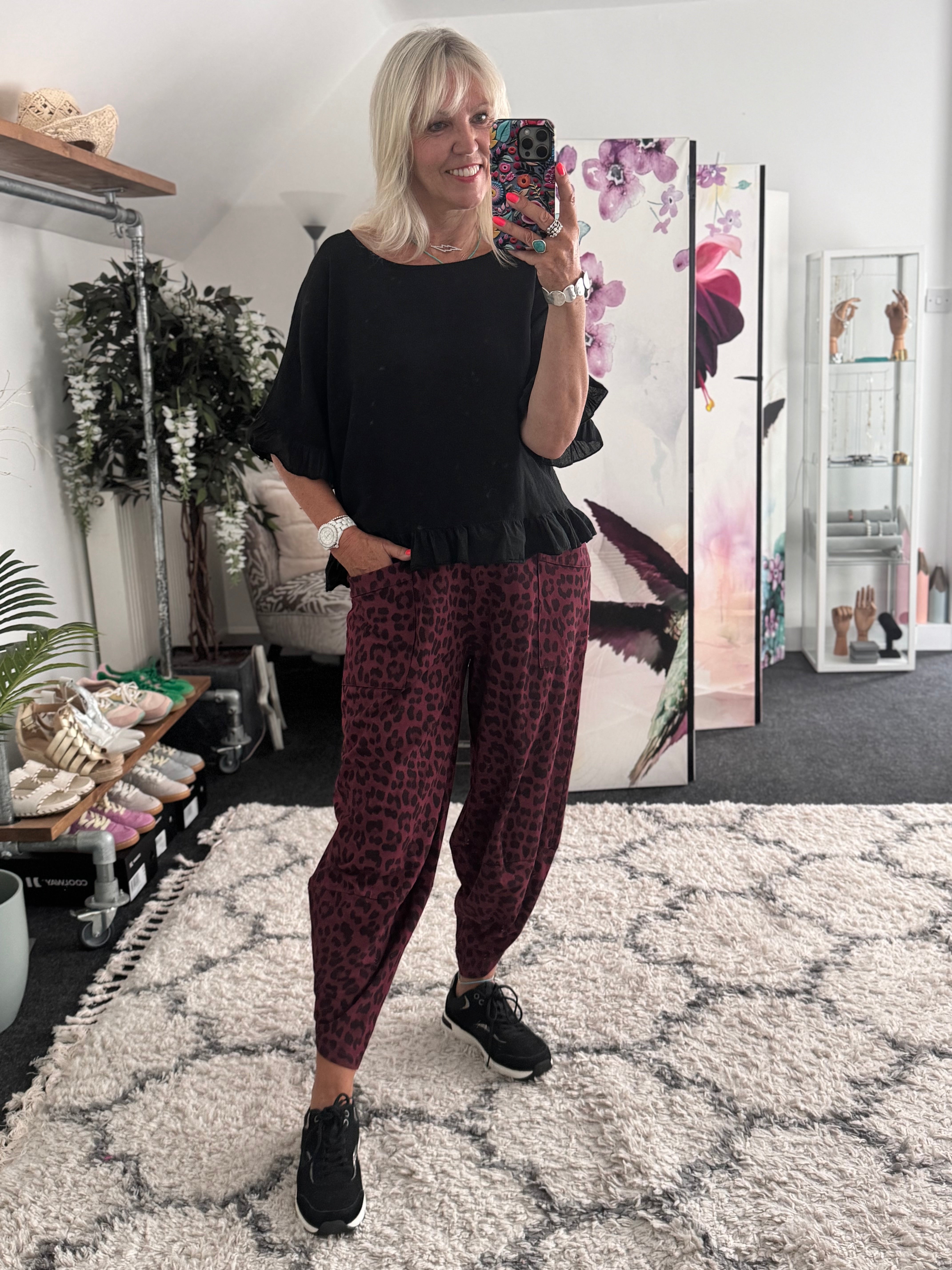 Barrel Stretch Trousers in Berry Leopard