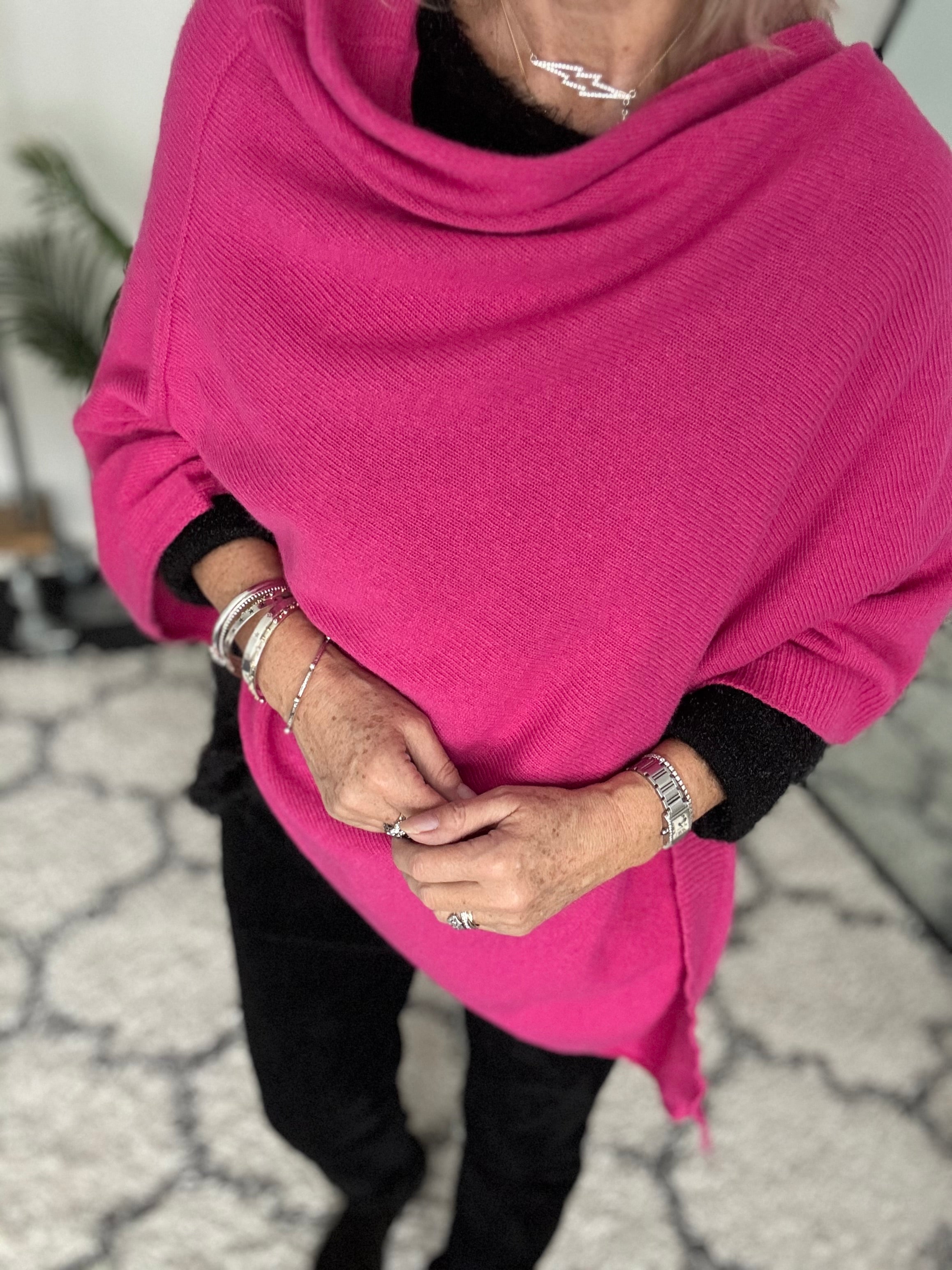 Cashmere Poncho in Fuchsia