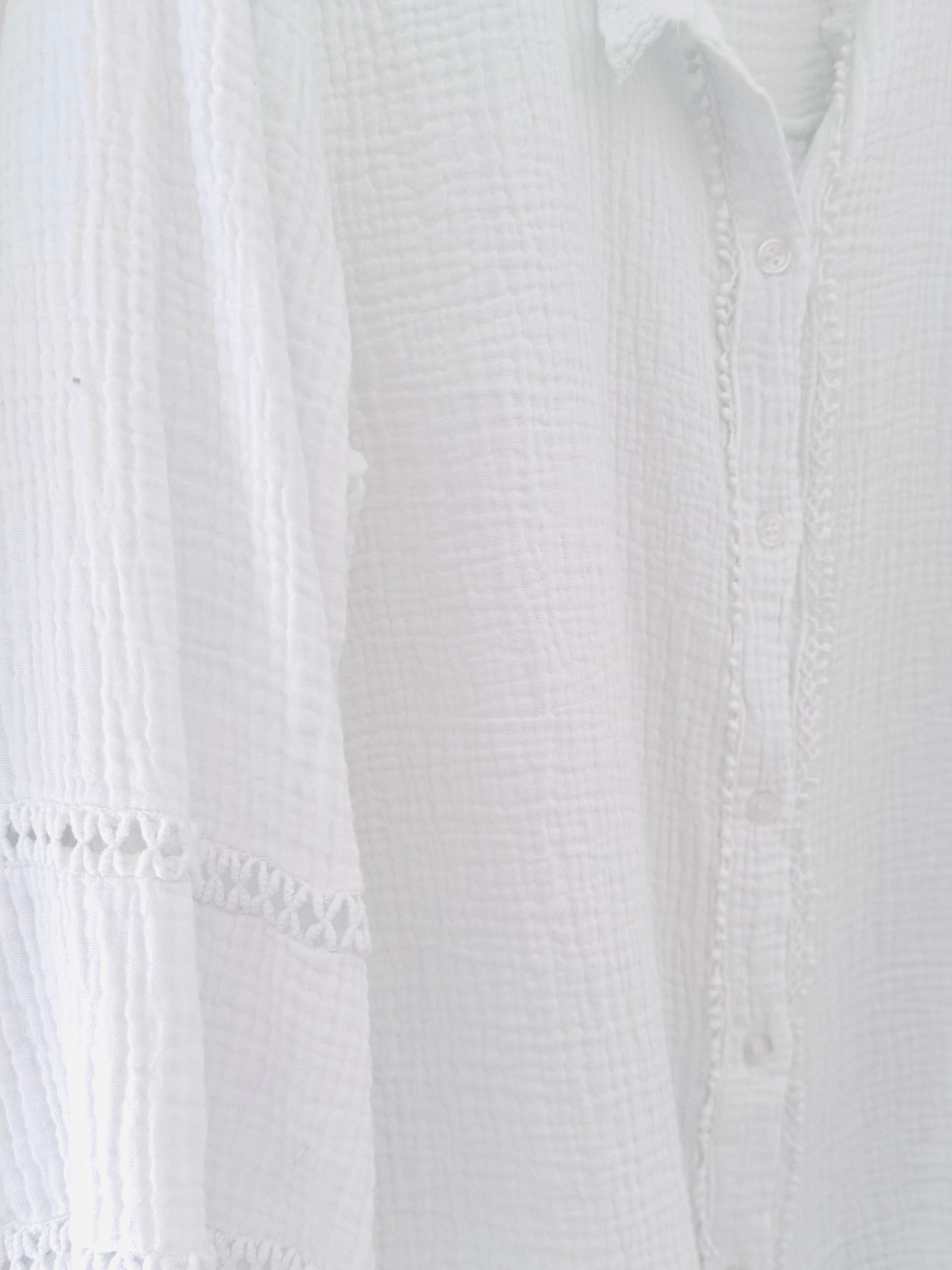 Detailed Cheesecloth Shirt in White