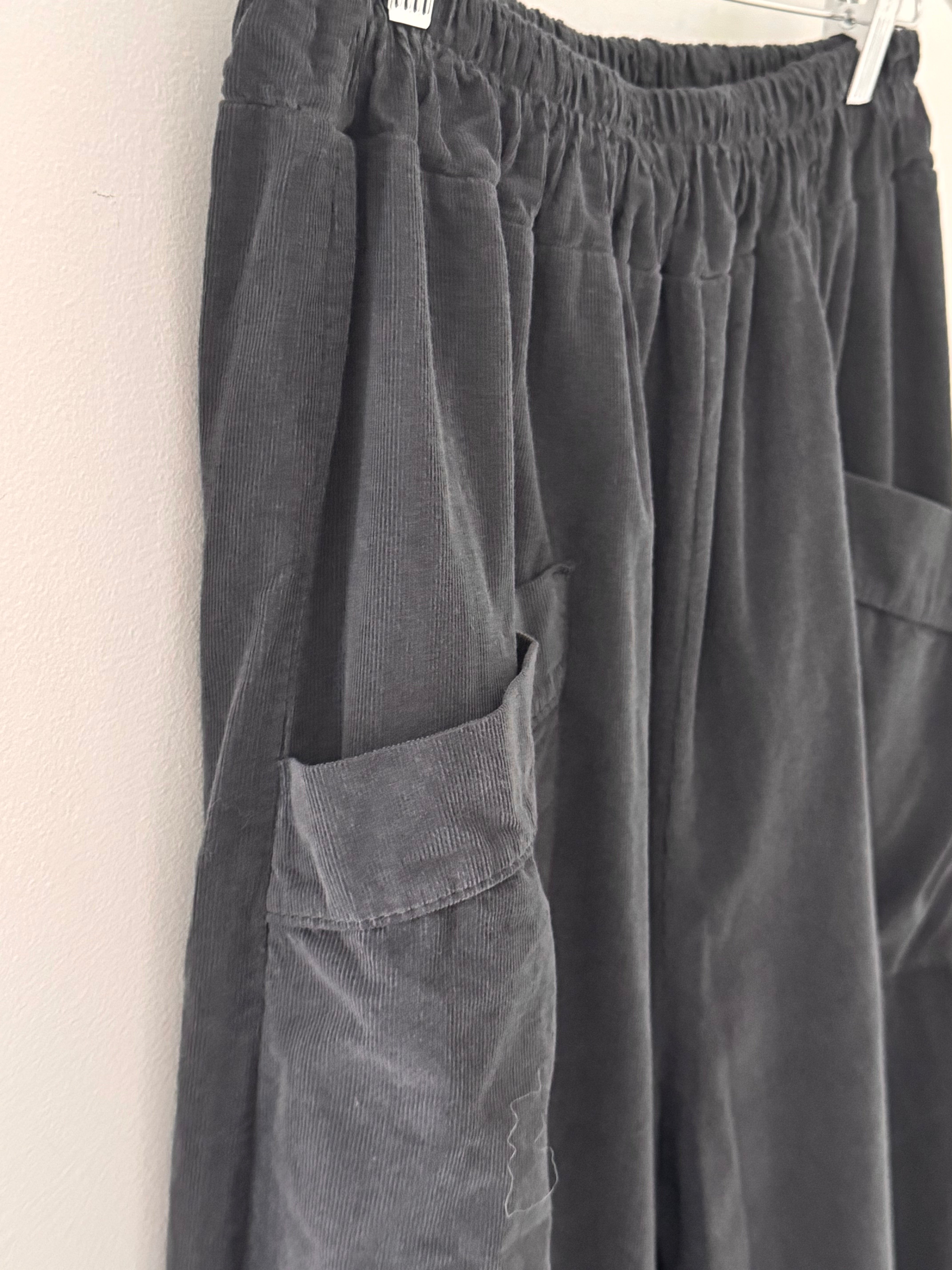 Cord Barrel Leg Trousers in Charcoal