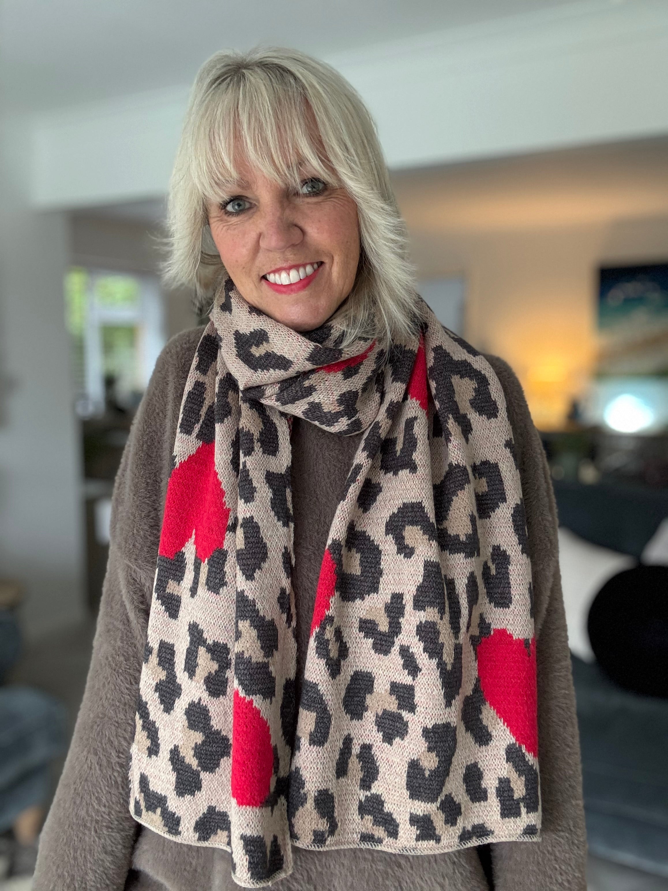 Leopard Knitted Scarf with Hearts