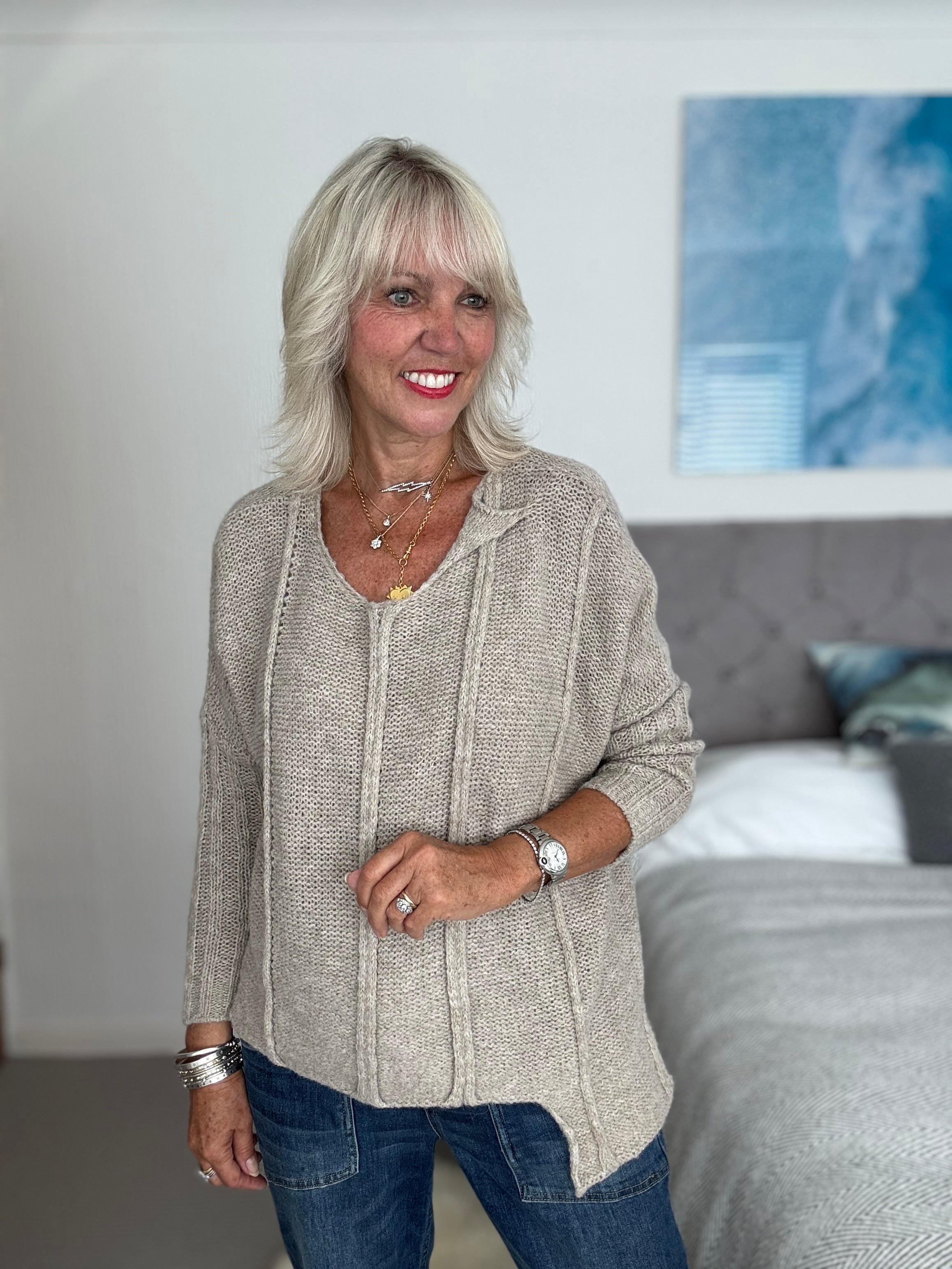 Hi Lo Ribbed Jumper in Stone
