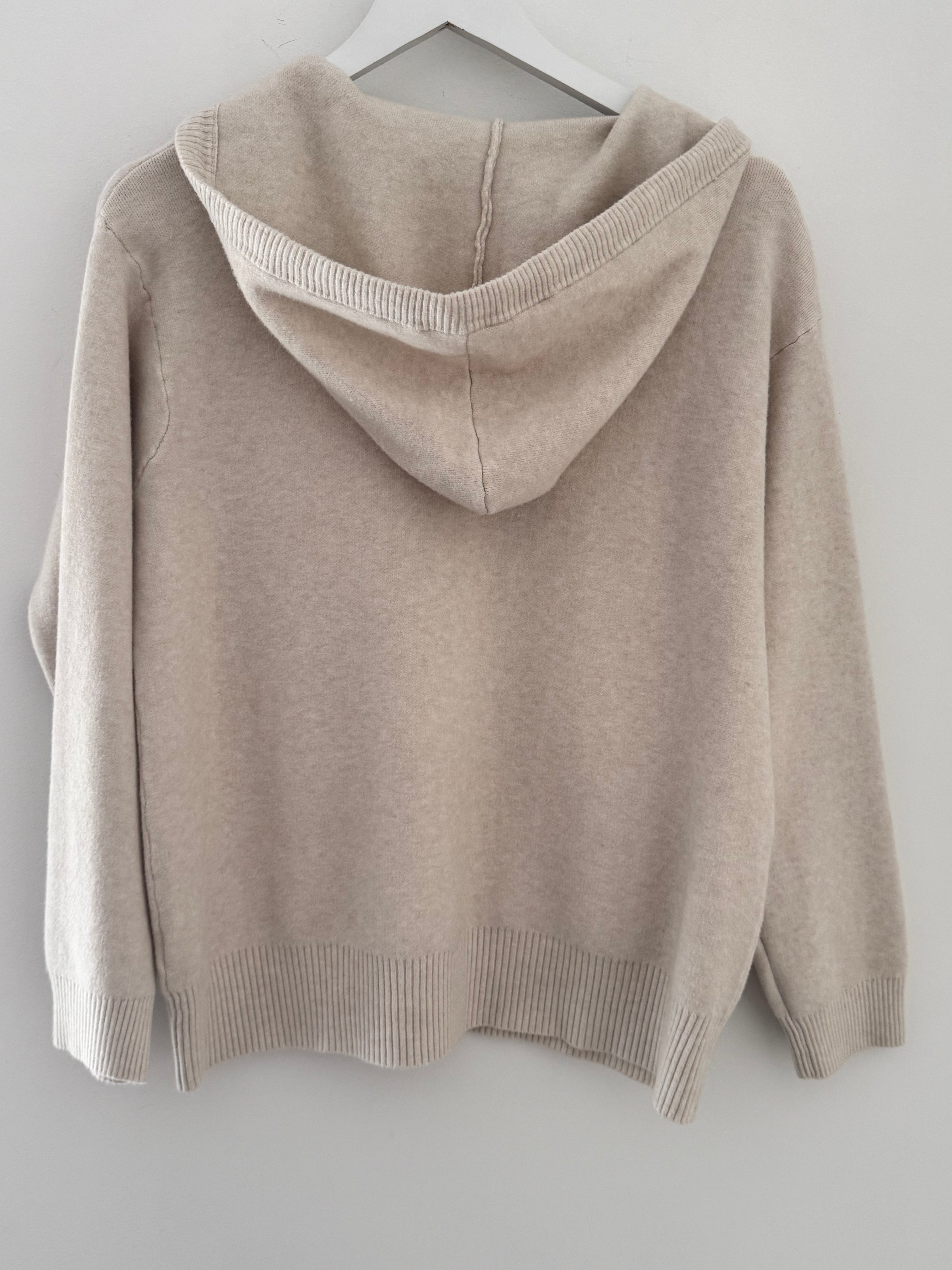Soft Hooded Zipped Jumper in Ecru