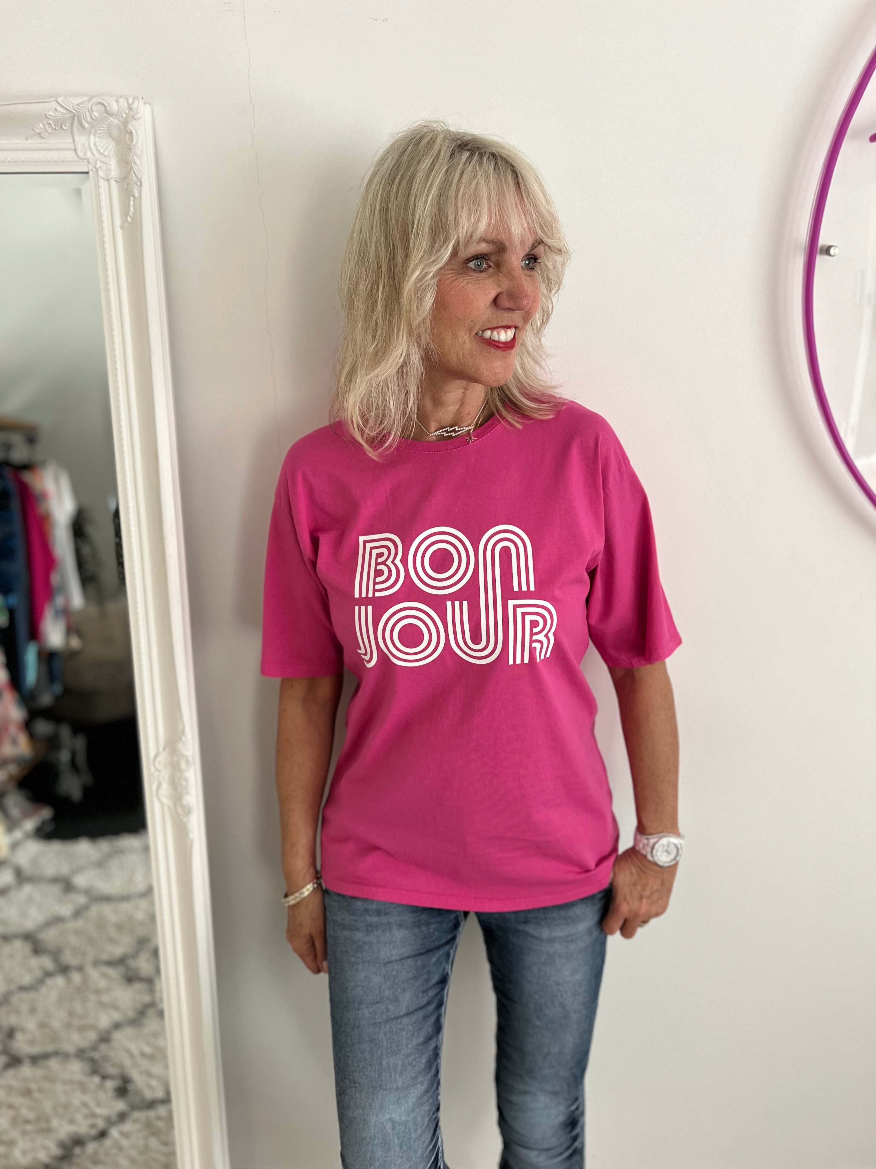 Bonjour Tee in Pink