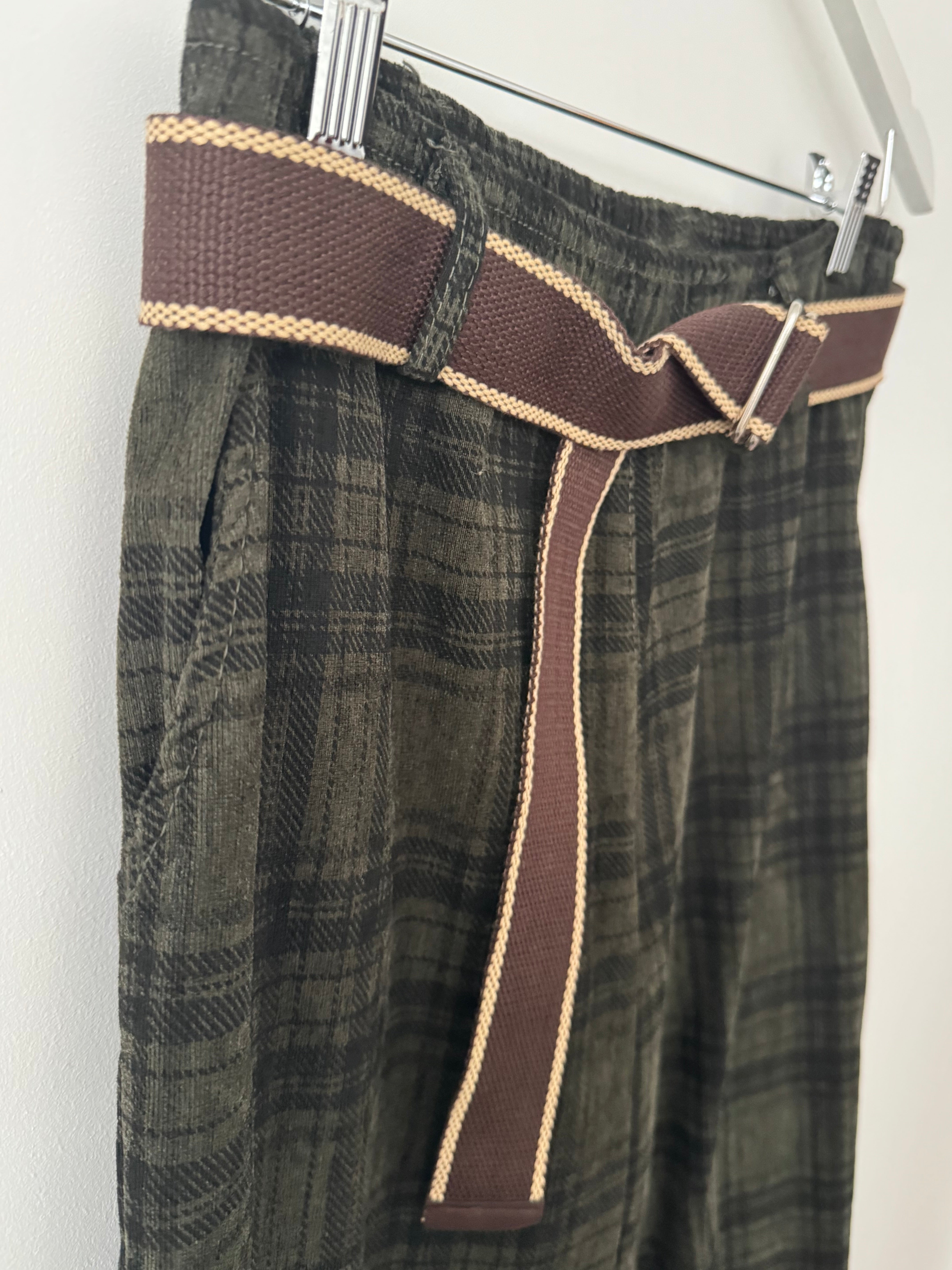 Fine Cord Check Trousers in Khaki