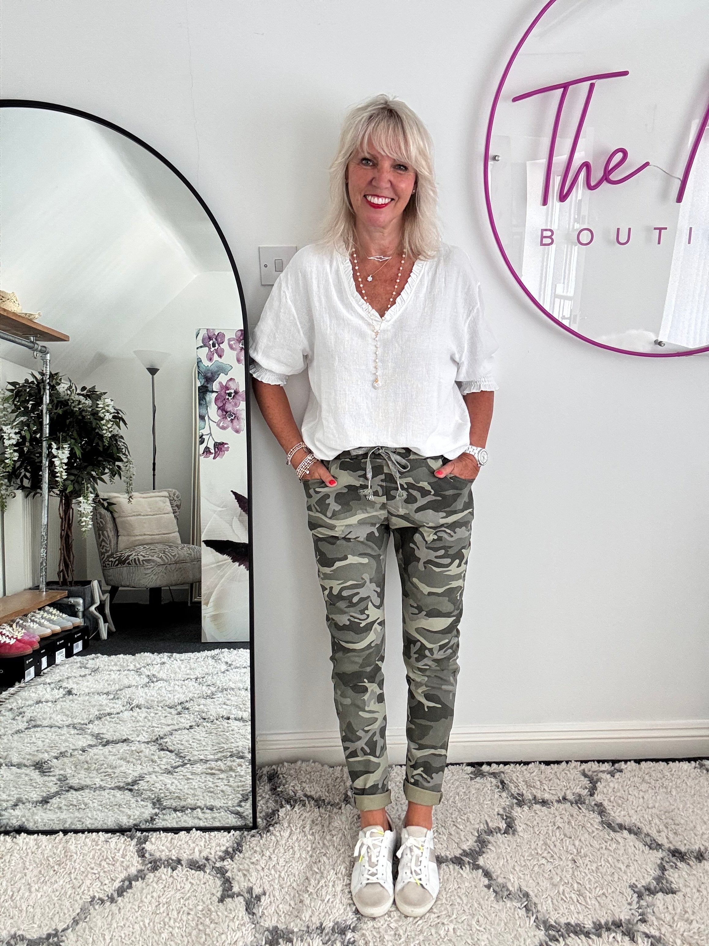 Super Stretch Joggers in Khaki Camo