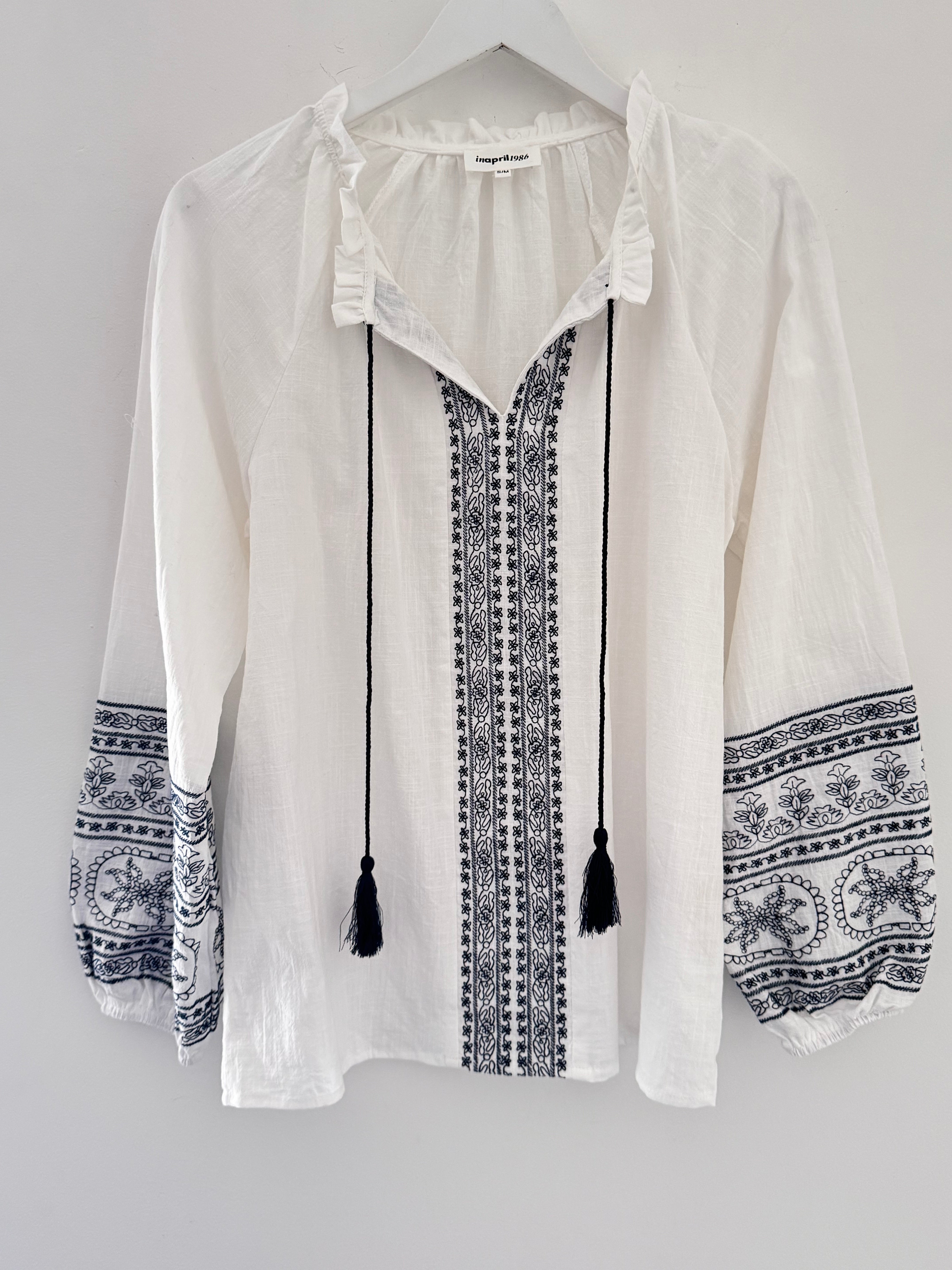 Embroidered Cotton Blouse in White & Navy