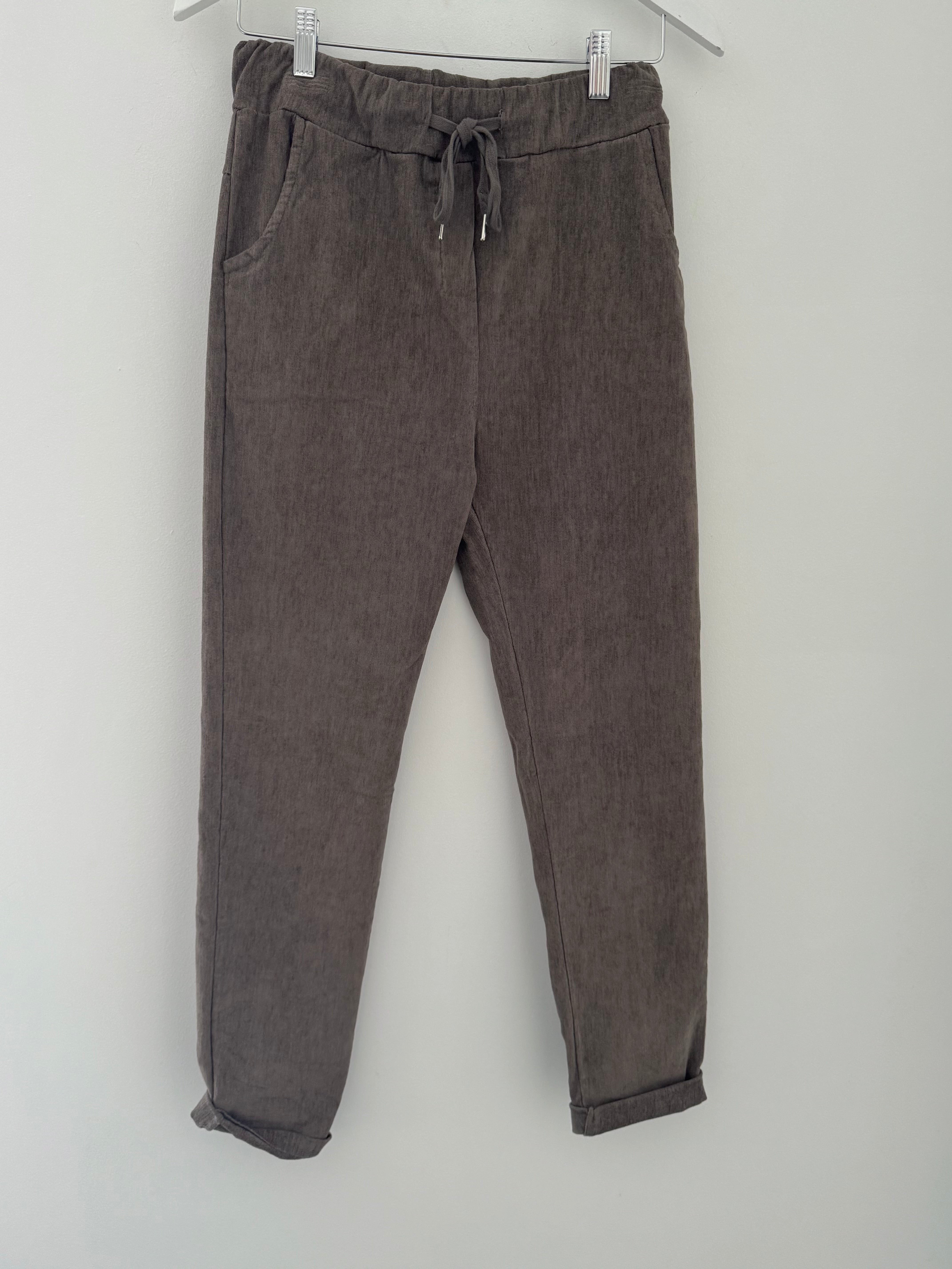 Needlecord Stretch Joggers in Mocha