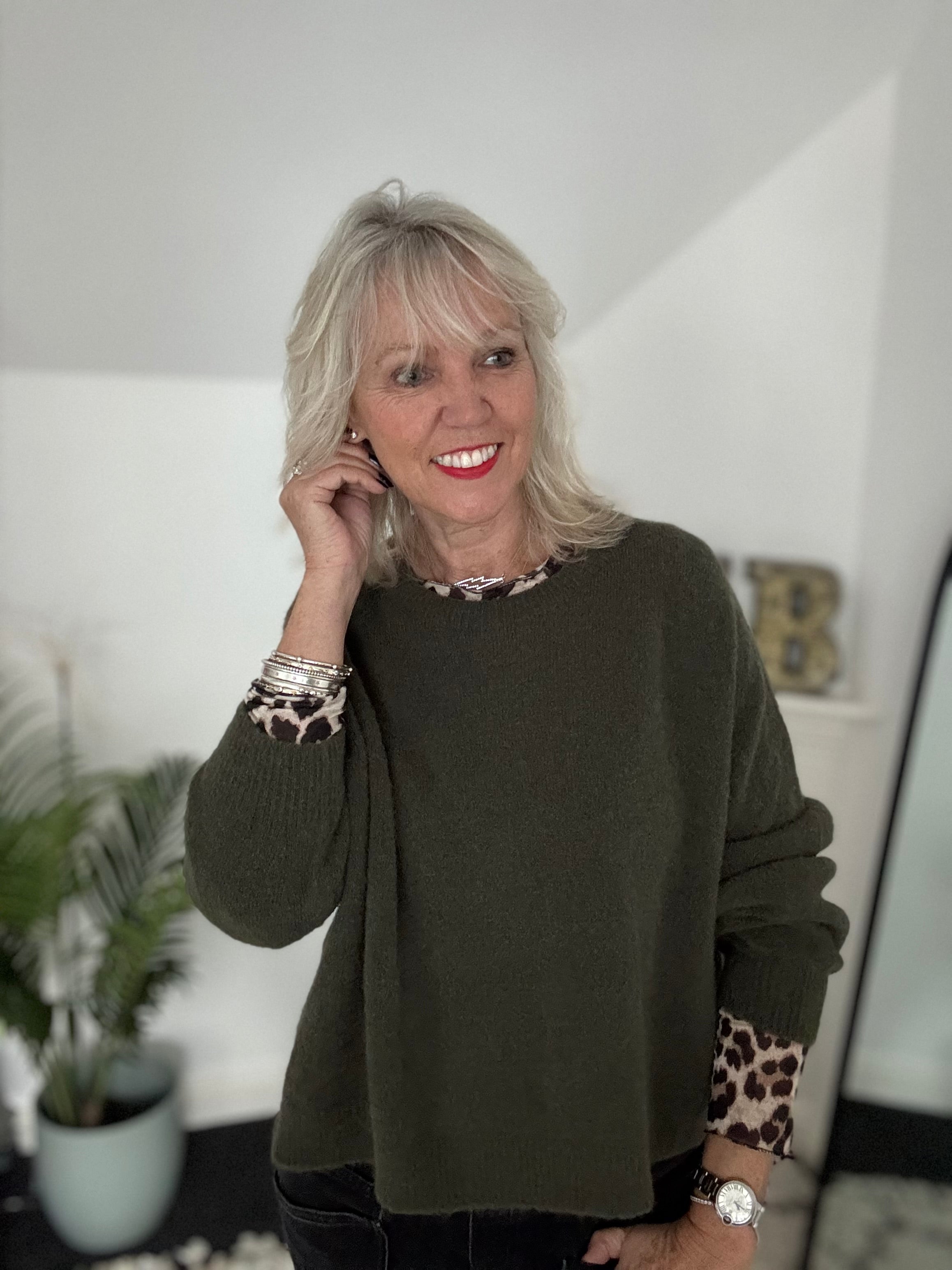 Luxe Slouchy Alpaca Jumper in Khaki