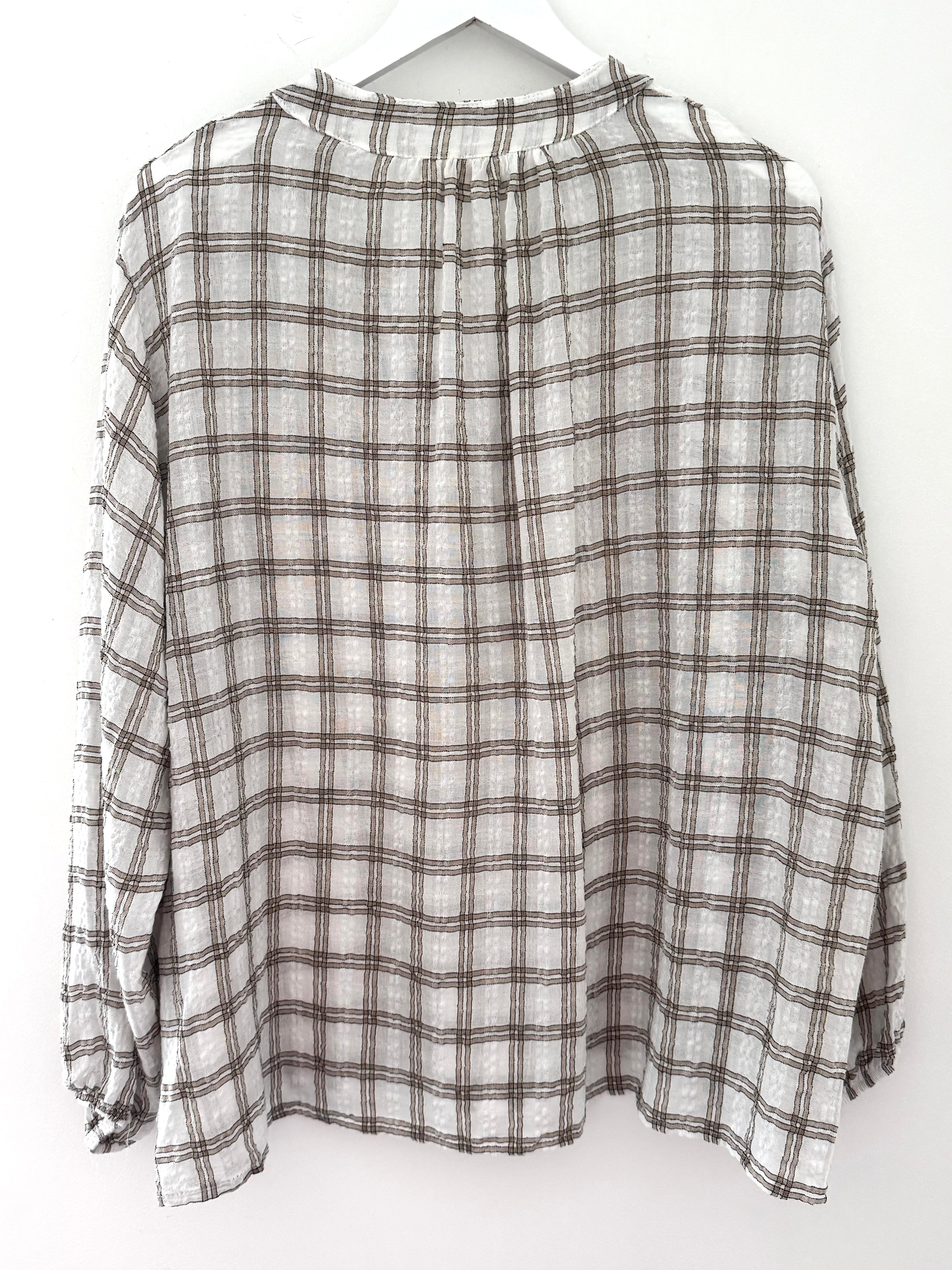 Checked Seersucker Shirt in Ivory