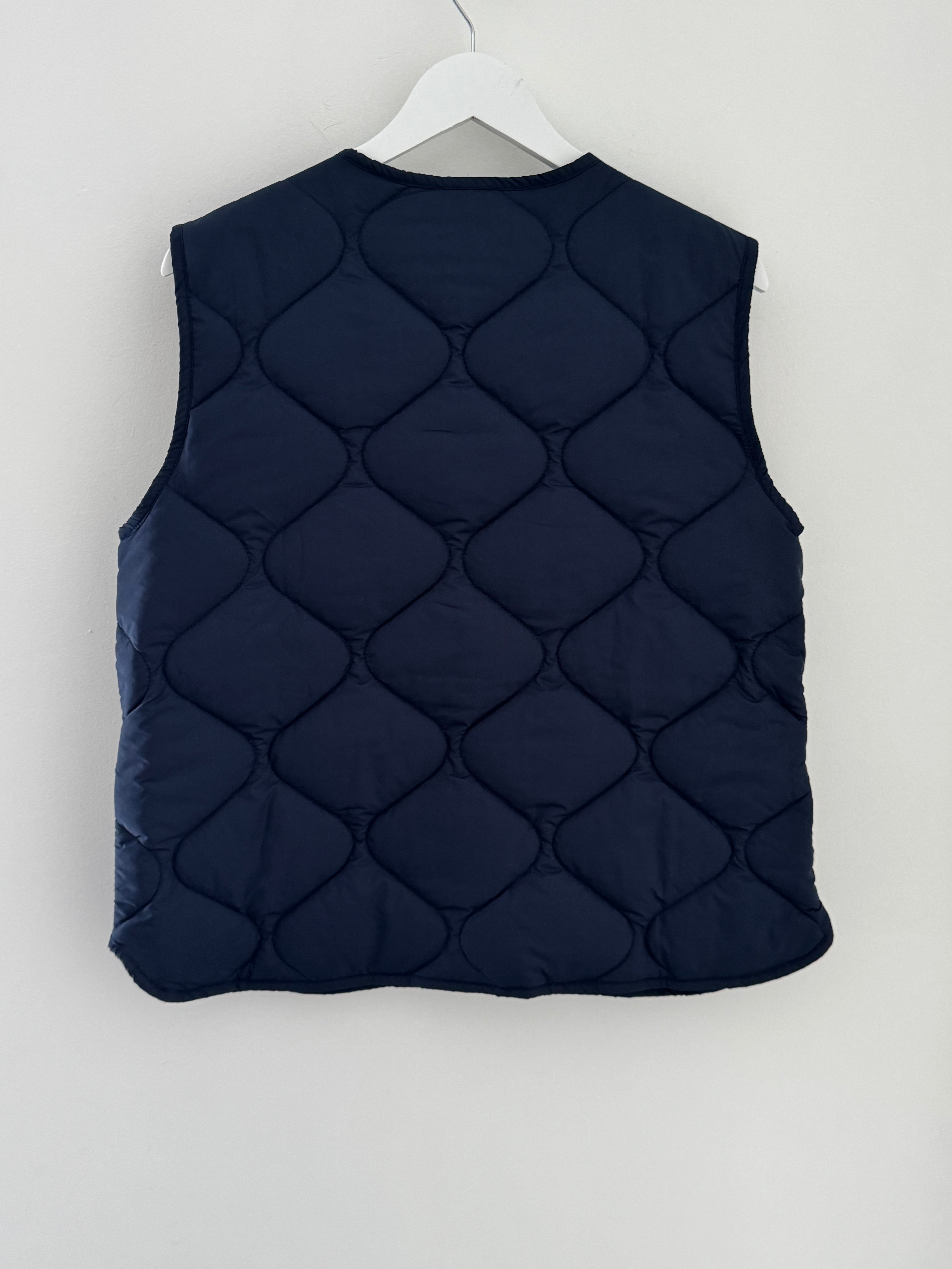 Reversible Quilted Gilet in Navy & Leopard