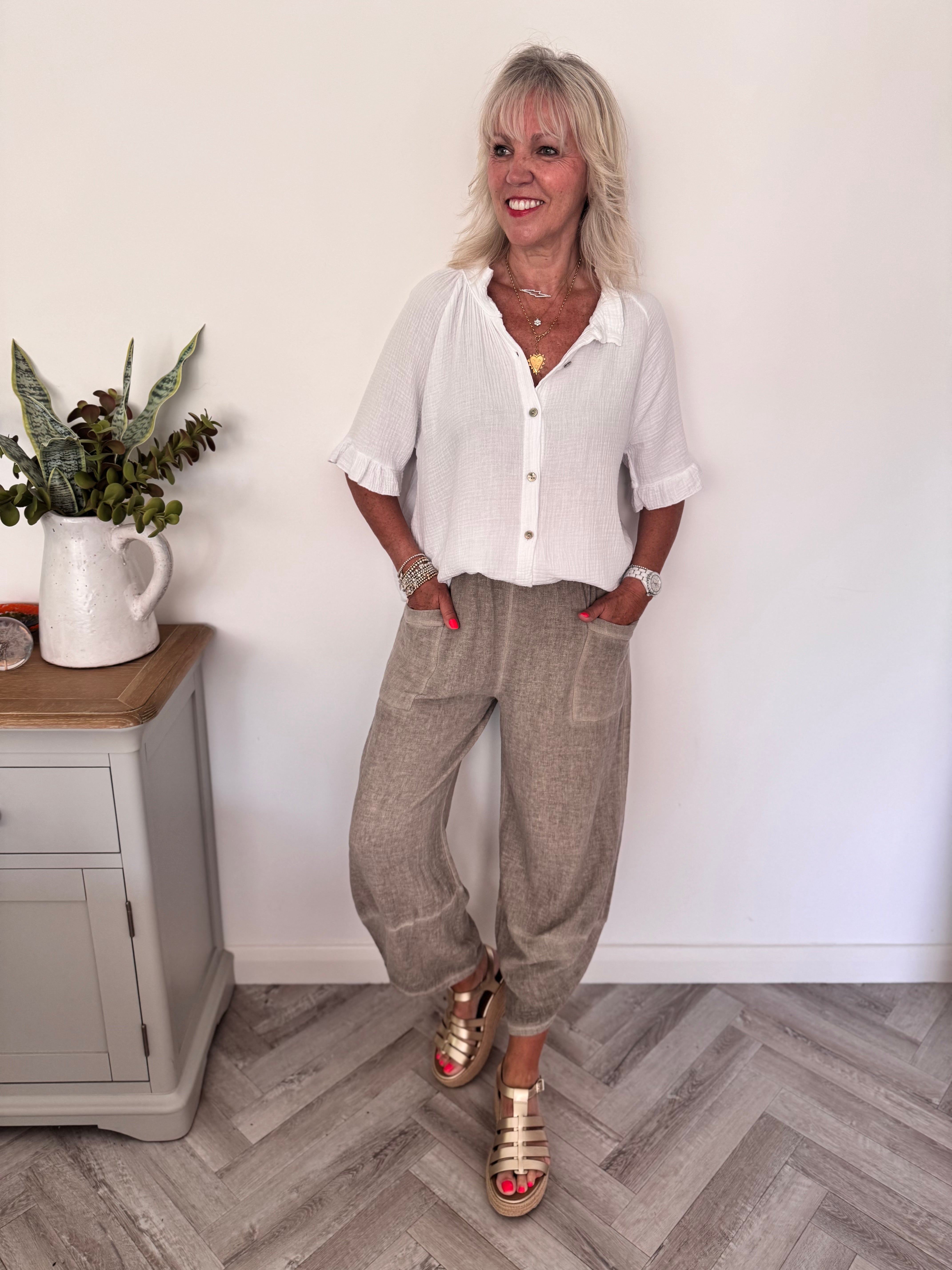 Linen & Cotton Barrel Trousers in Mocha
