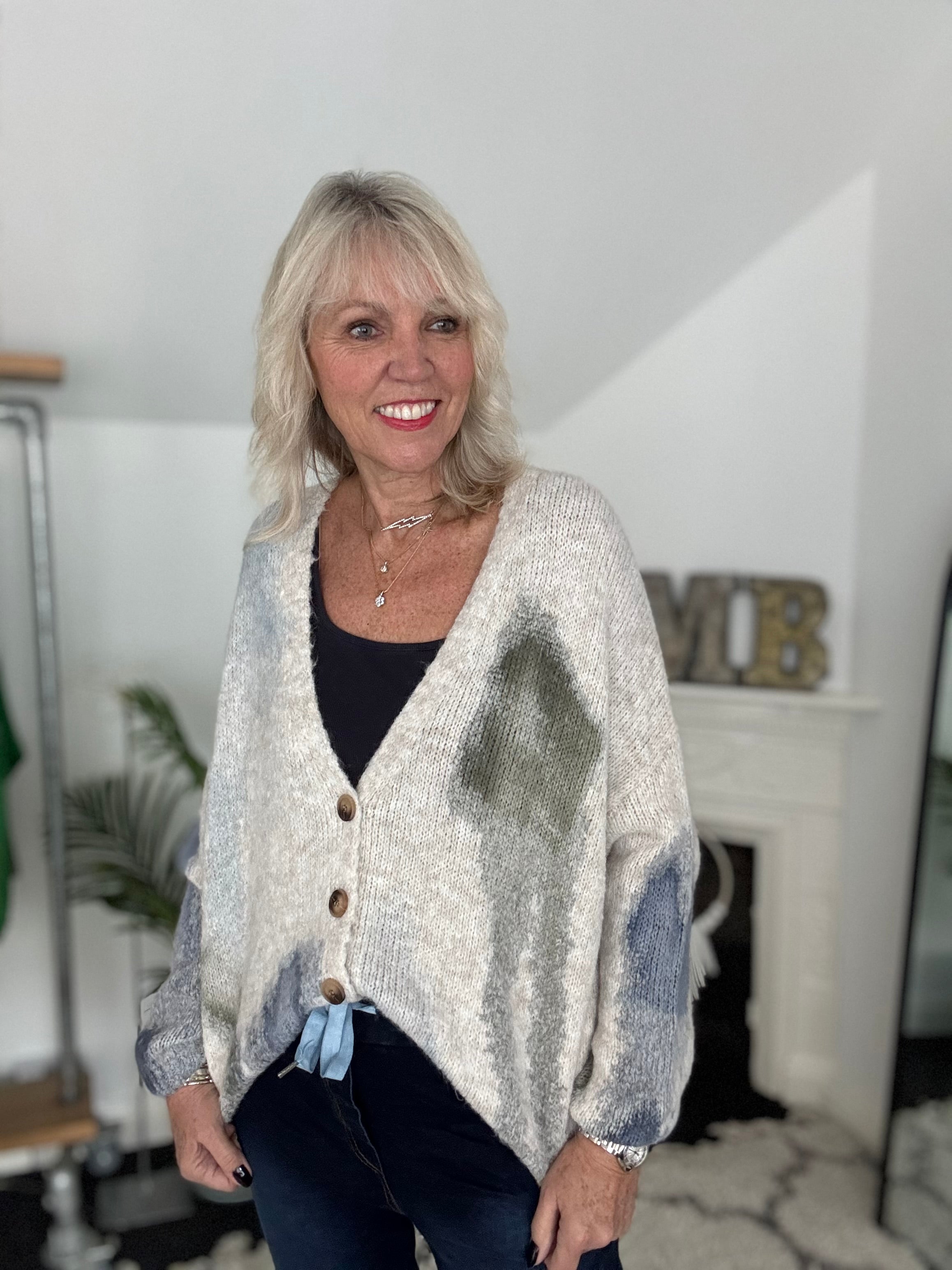 Brushstroke Boyfriend Cardi in Grey & Blue