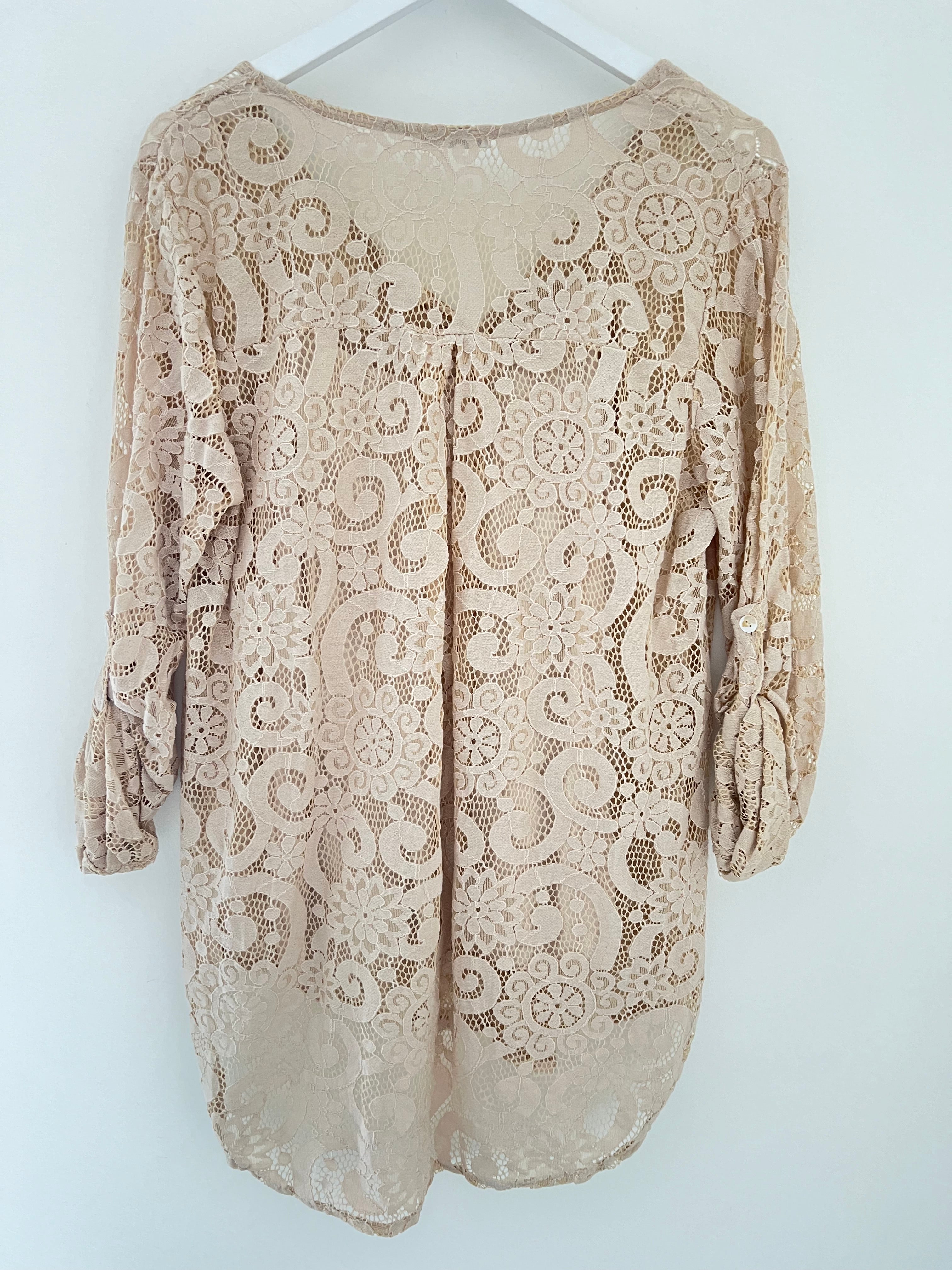 Lace Blouse & Cami in Stone